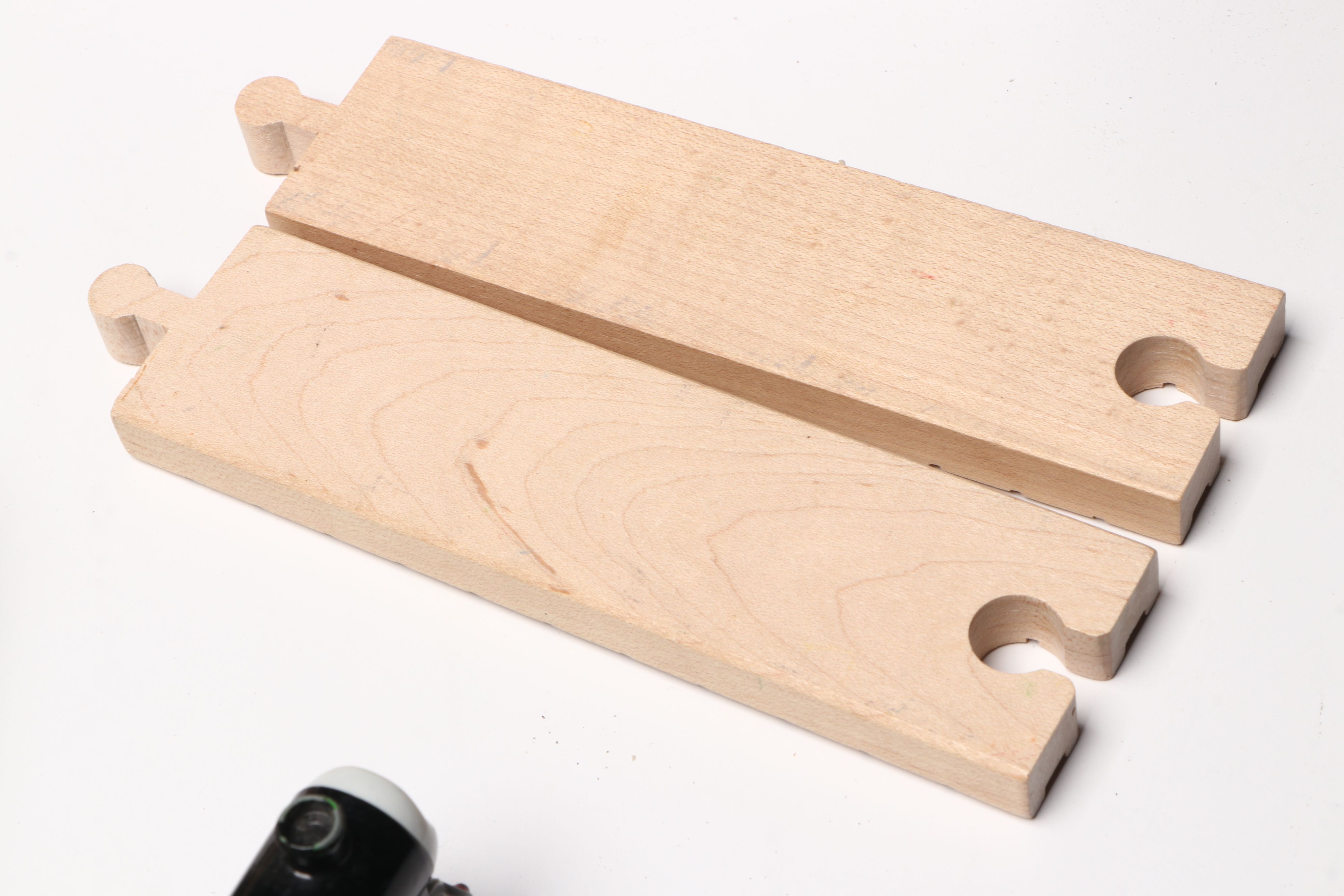 "Thomas the Tank Engine & Friends" with Wooden Tracks and Other Accessories