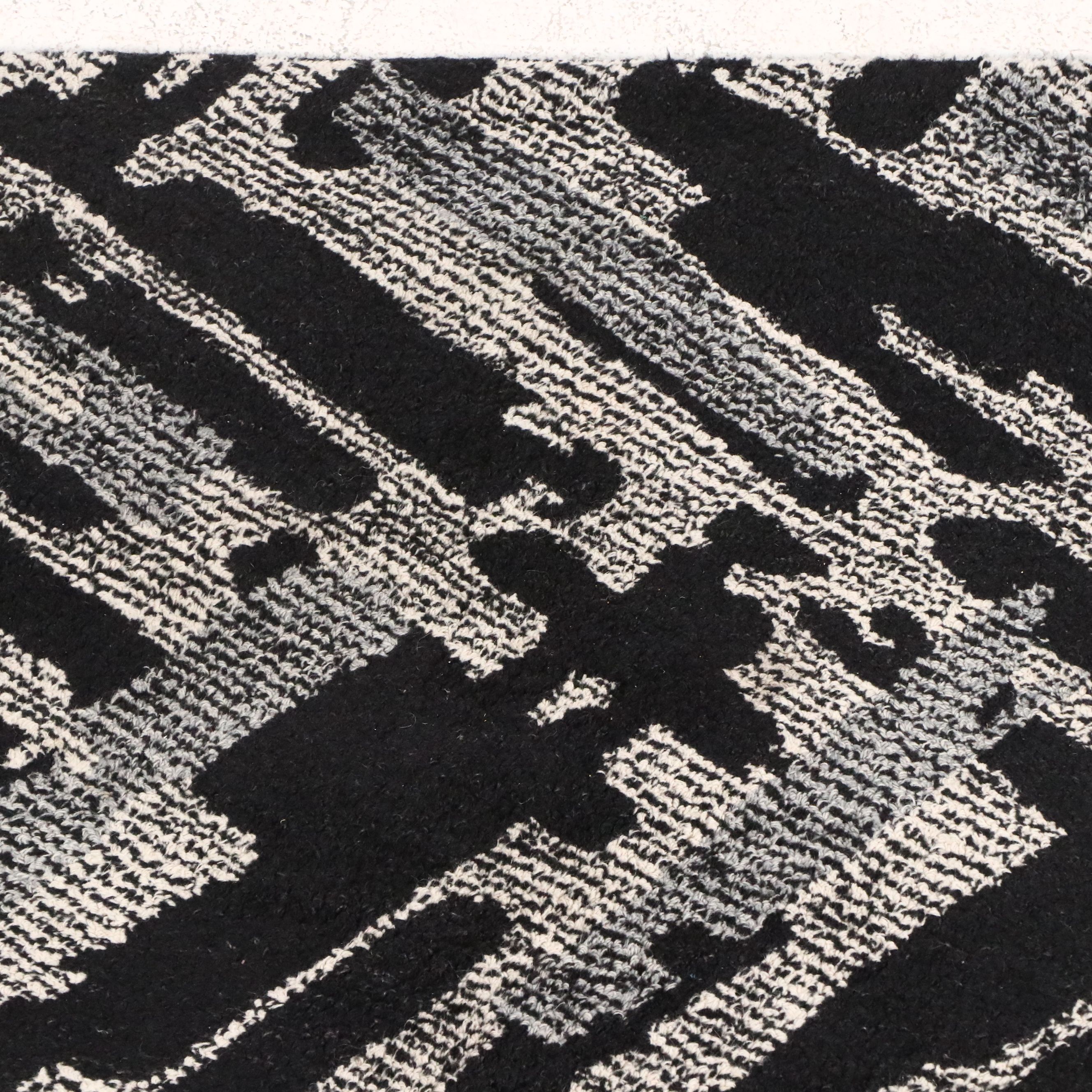 3'7 x 5'7 Power Loomed Kaleen "Montage" Black and White Area Rug