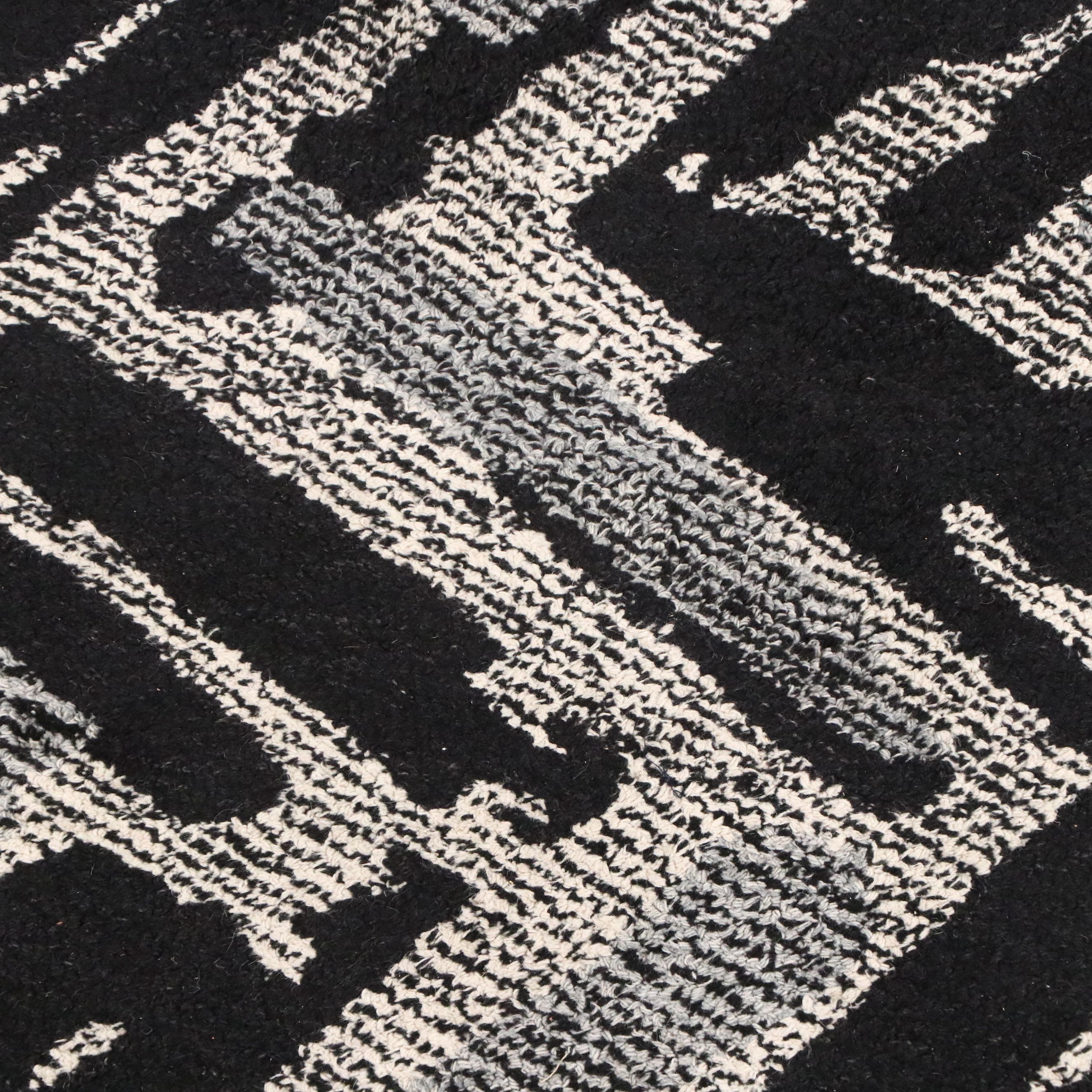 3'7 x 5'7 Power Loomed Kaleen "Montage" Black and White Area Rug