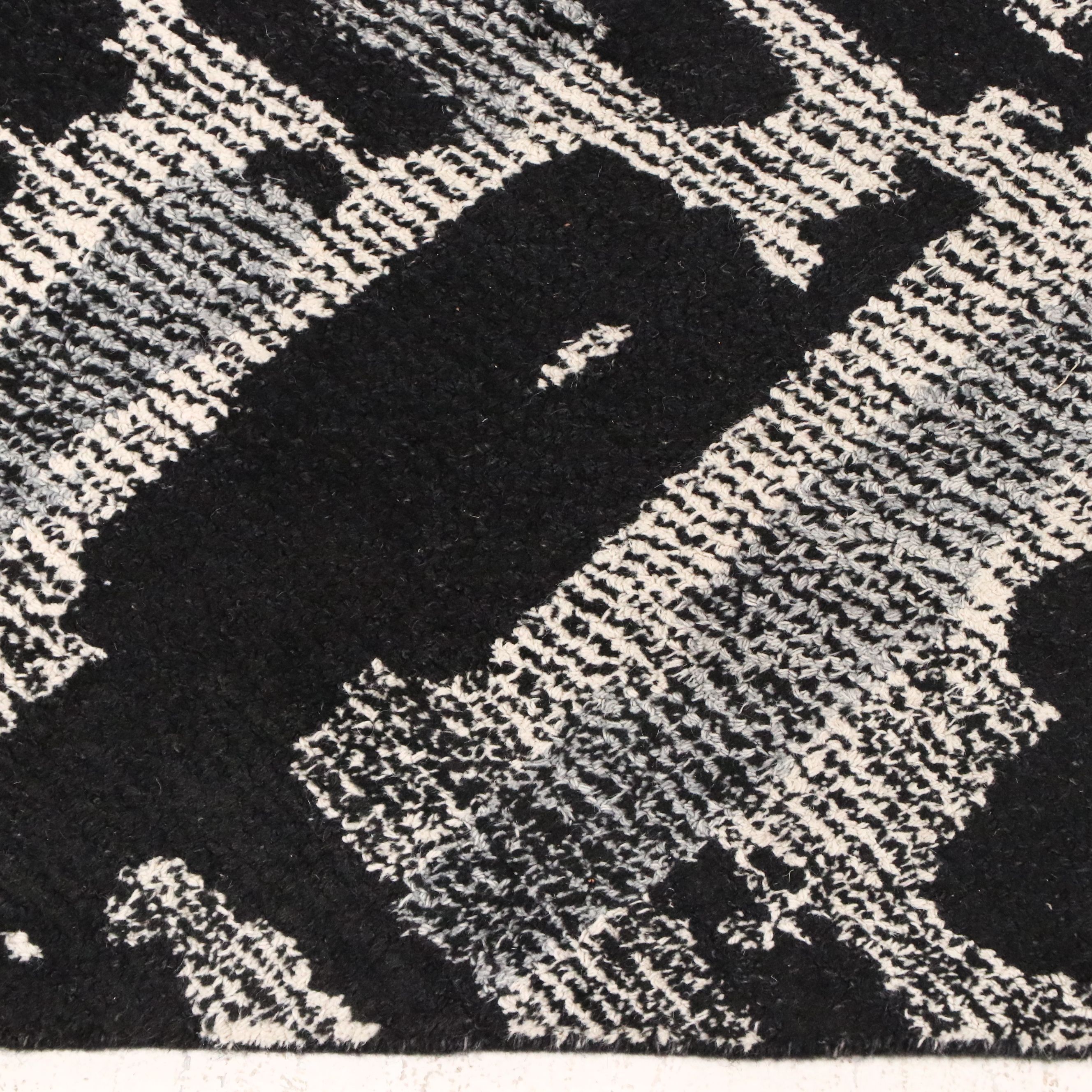 3'7 x 5'7 Power Loomed Kaleen "Montage" Black and White Area Rug