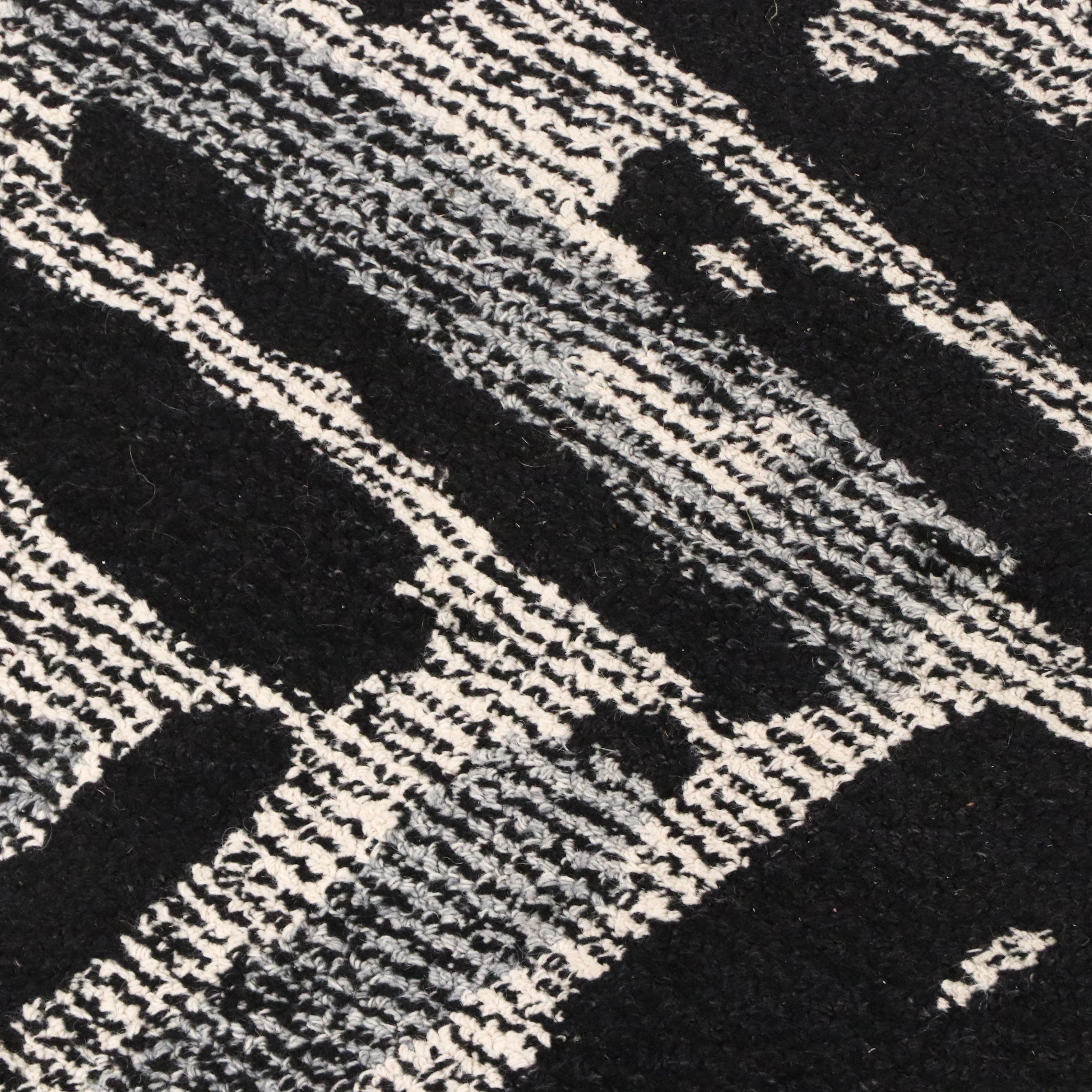 3'7 x 5'7 Power Loomed Kaleen "Montage" Black and White Area Rug