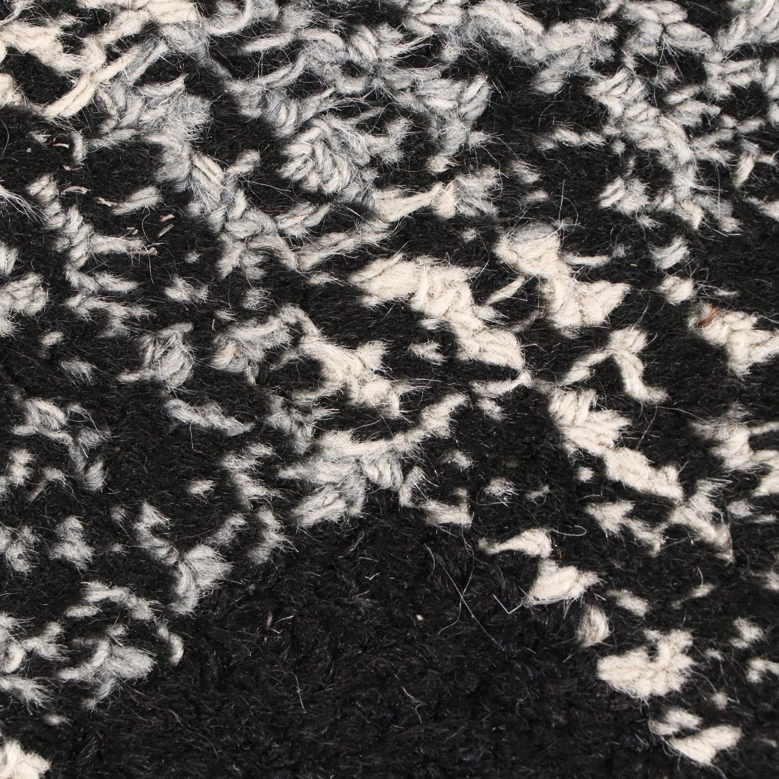3'7 x 5'7 Power Loomed Kaleen "Montage" Black and White Area Rug