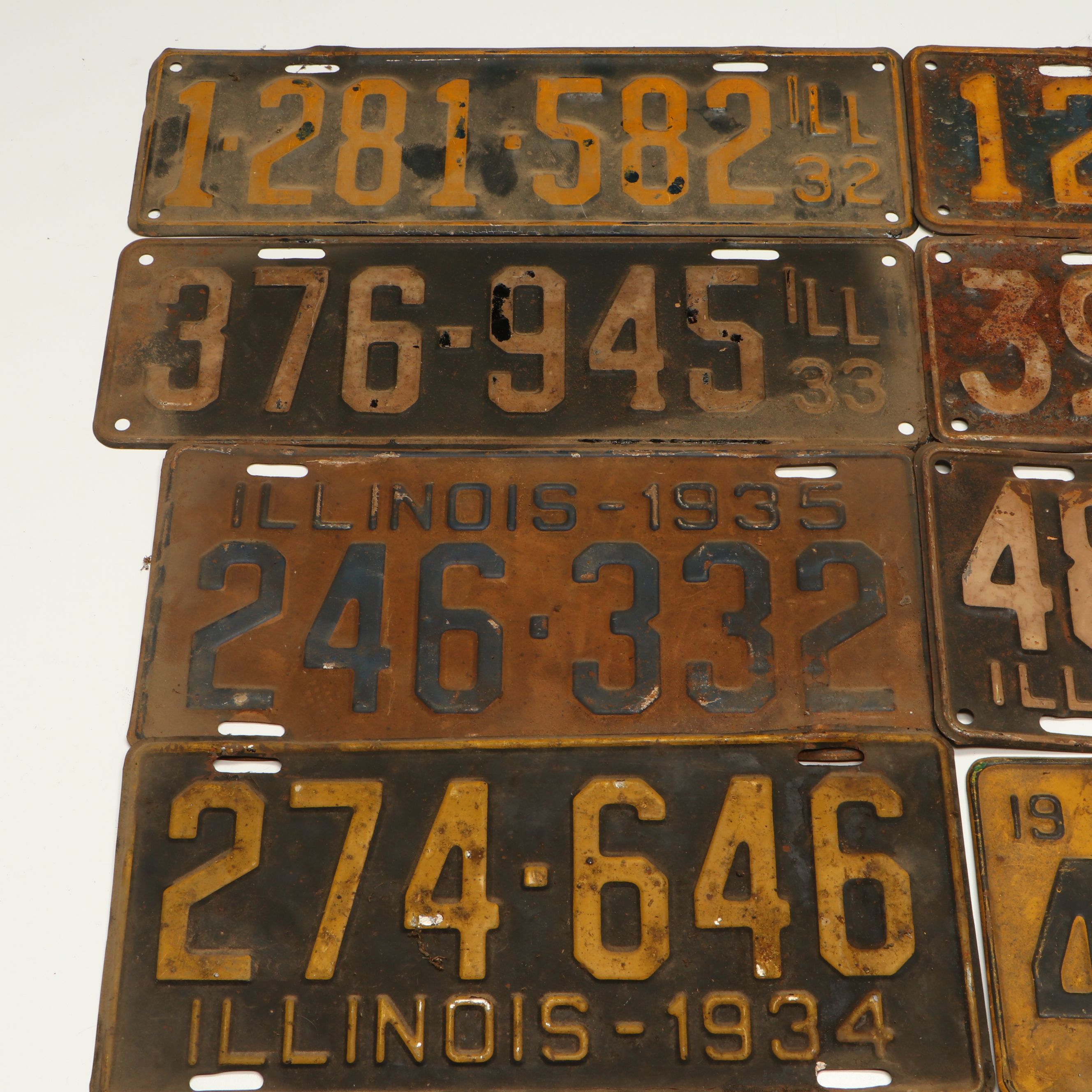 1930s Illinois License Plates
