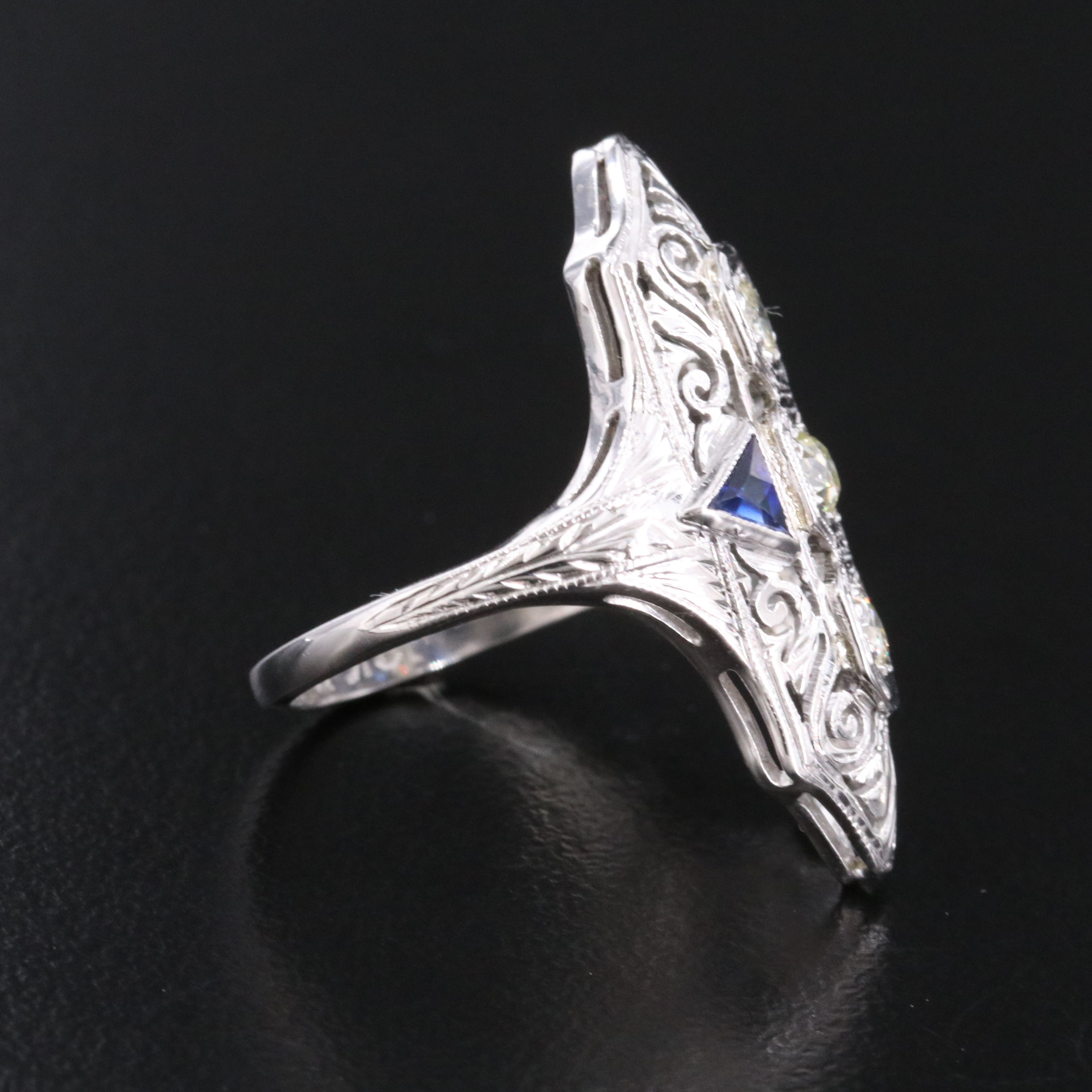 Vintage 18K 0.23 CTW Diamond and Ring