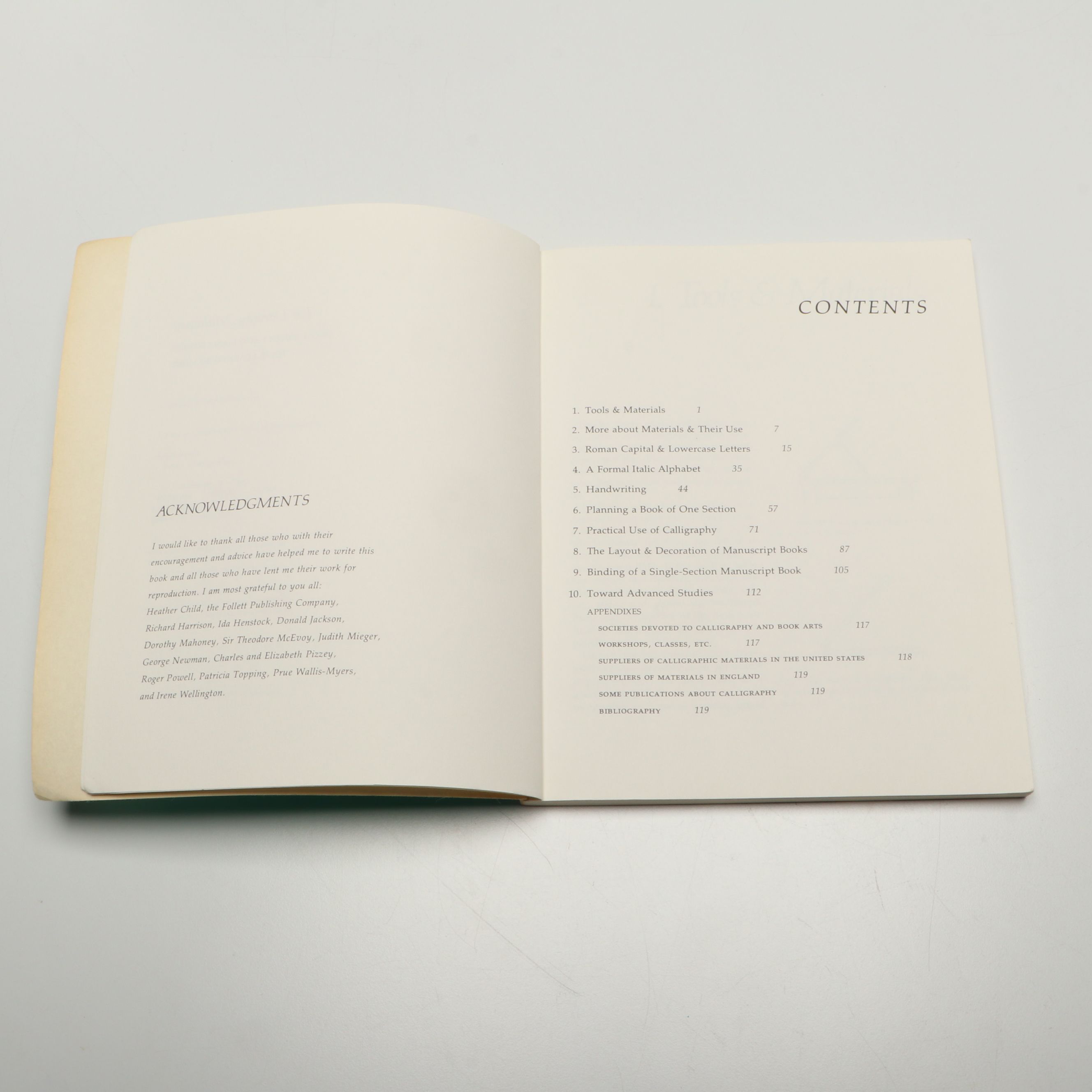 "The Art of Color Calligraphy" and More Calligraphy Nonfiction