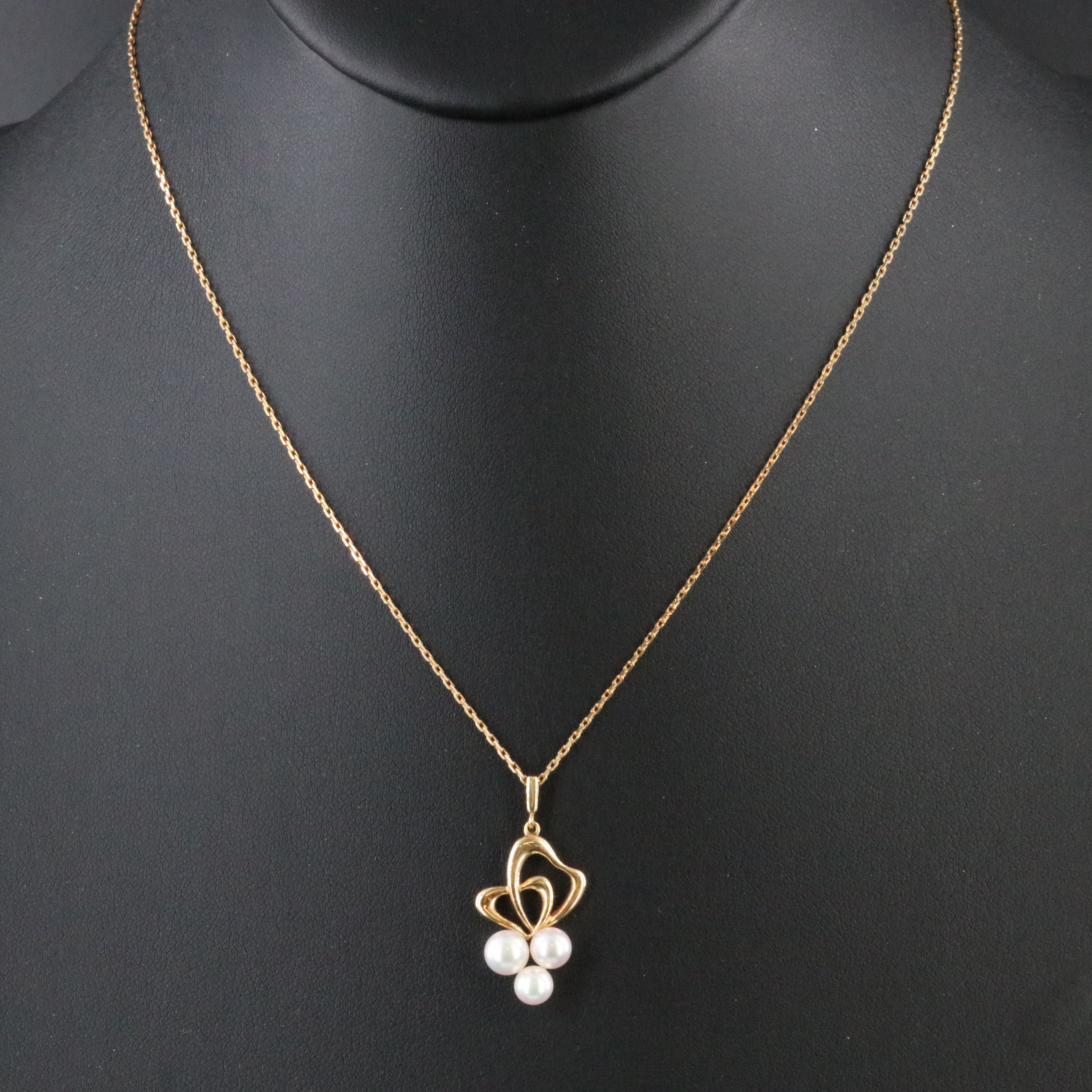 Mikimoto 18K Pearl Double Heart Pendant Necklace