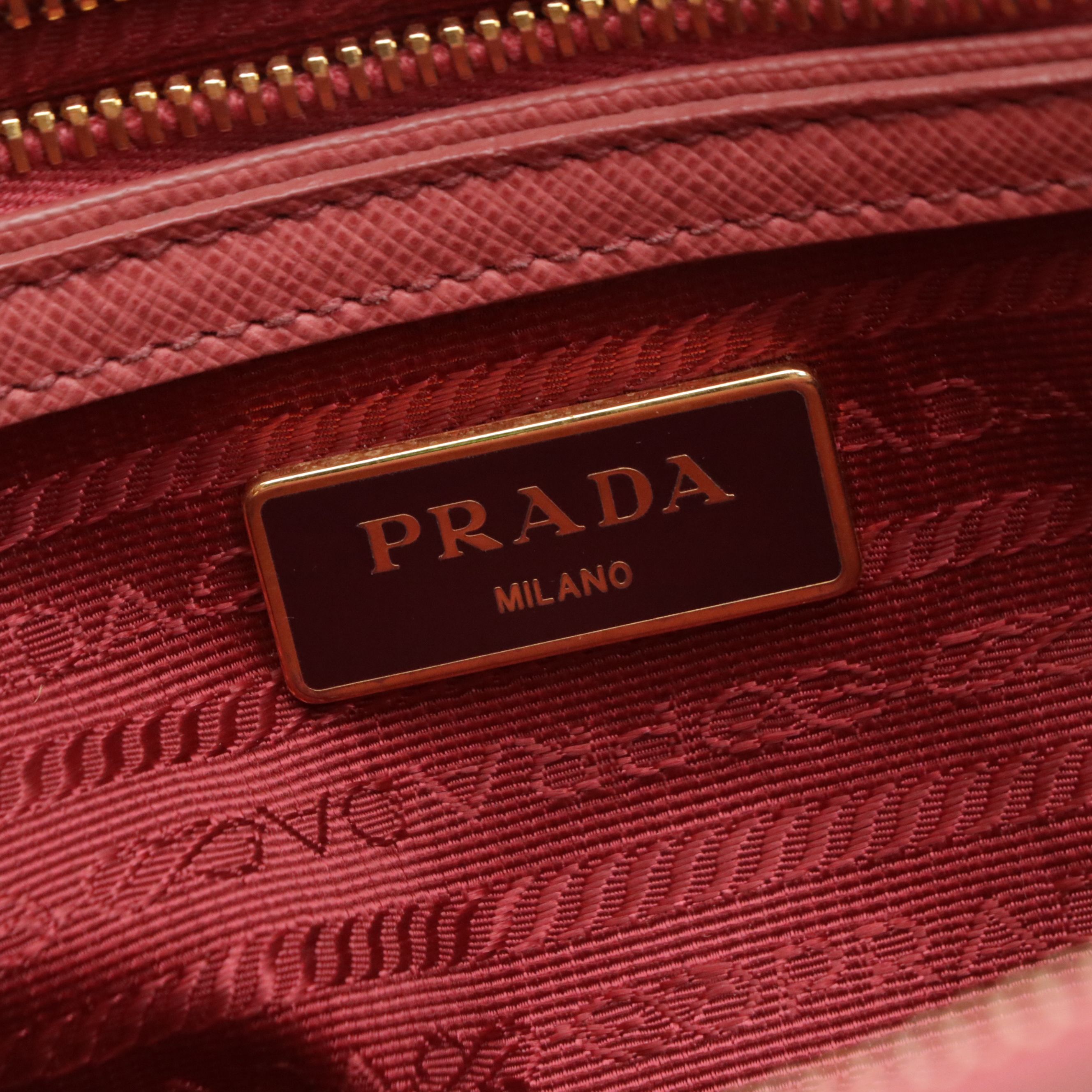 Prada Small Double Zip Galleria Top Handle Tote Bag in Pink Saffiano Leather
