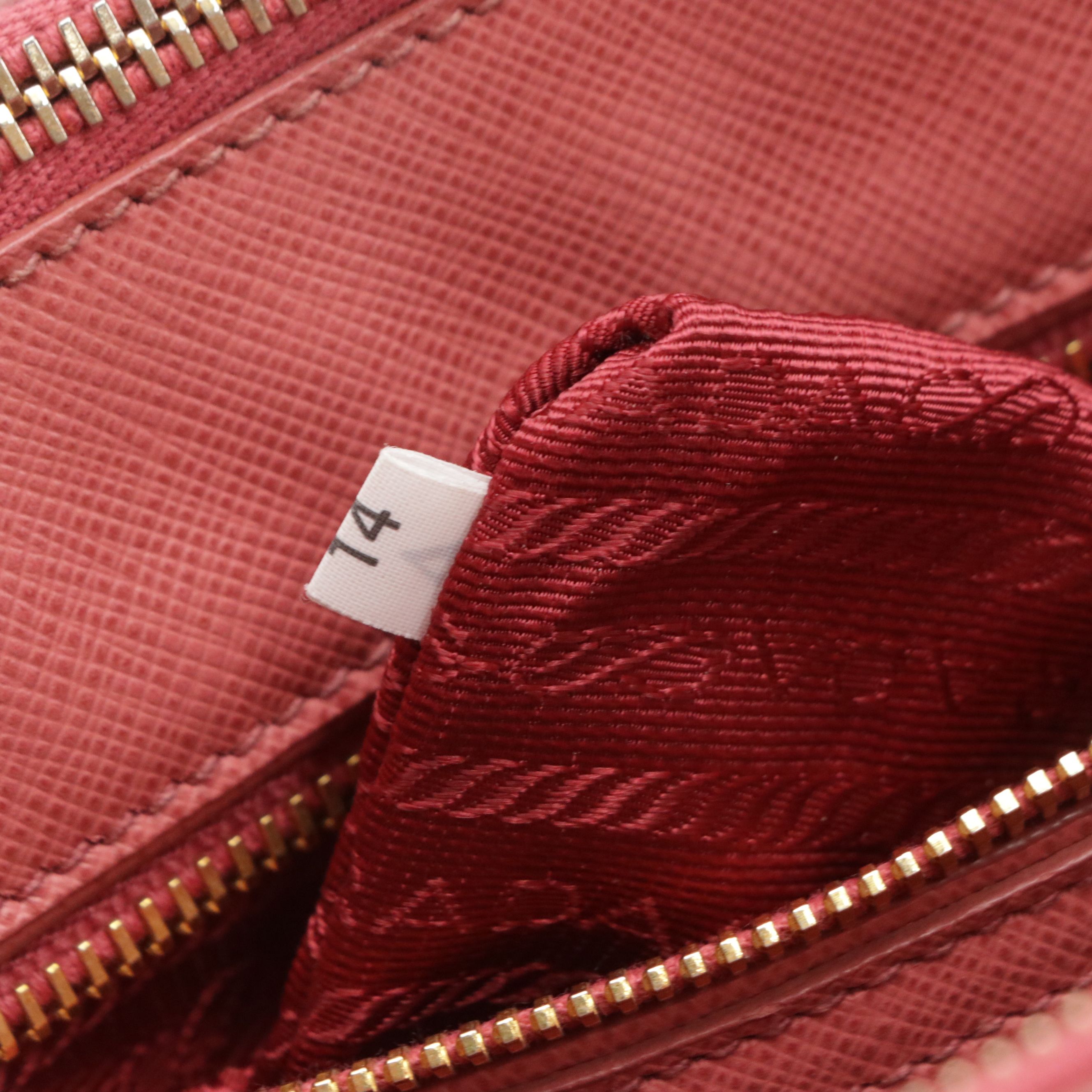 Prada Small Double Zip Galleria Top Handle Tote Bag in Pink Saffiano Leather