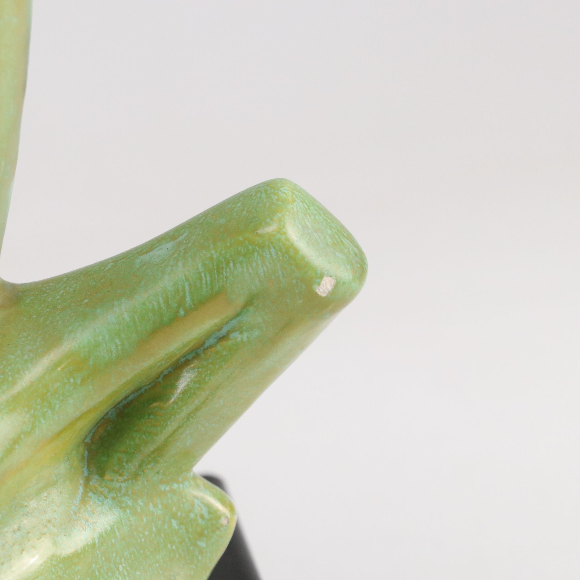 Green Ceramic Hobbyist Fan Vase, Mid to Late 20th Century
