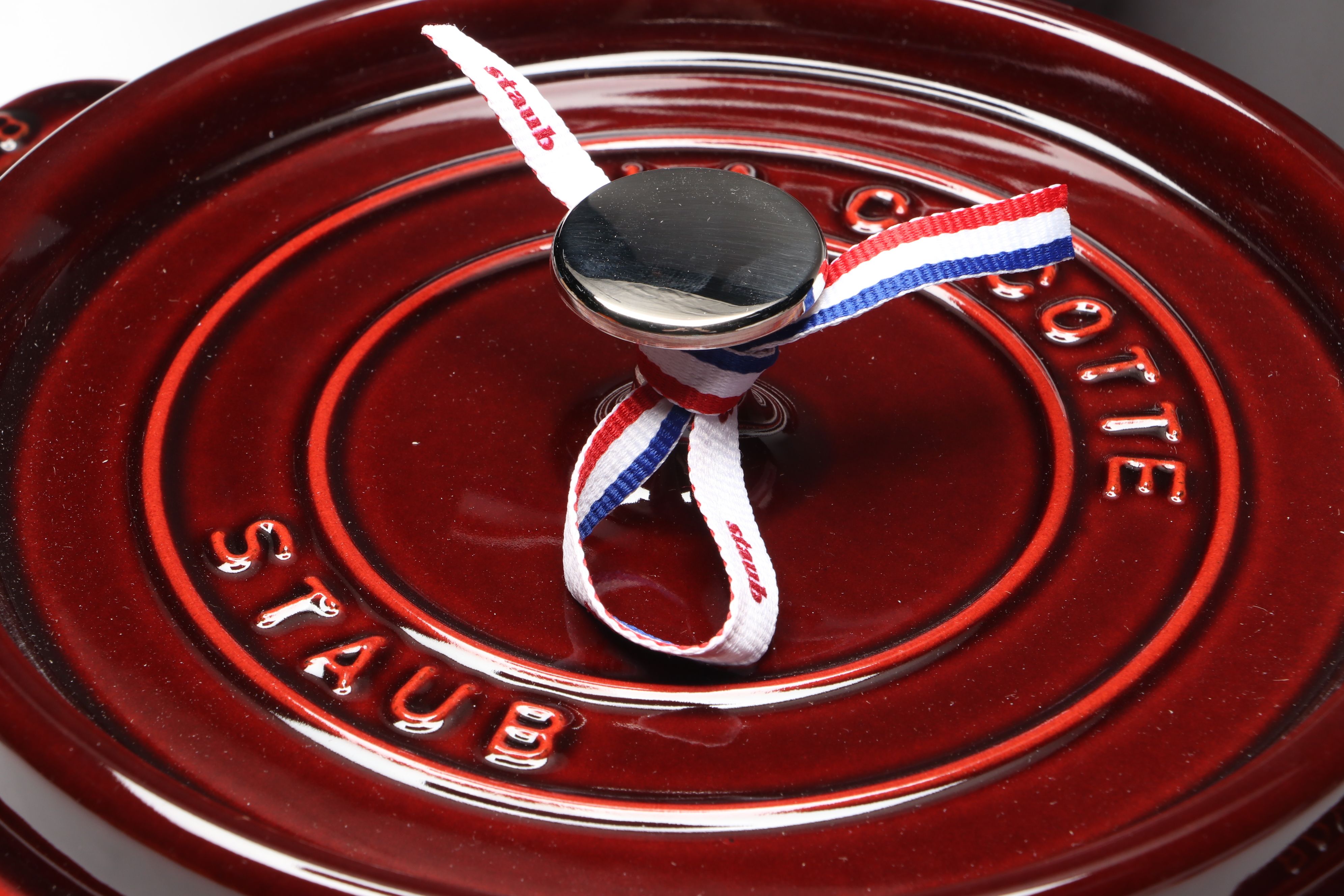 Staub "Grenadine" Enameled Cast Iron Round Dutch Ovens