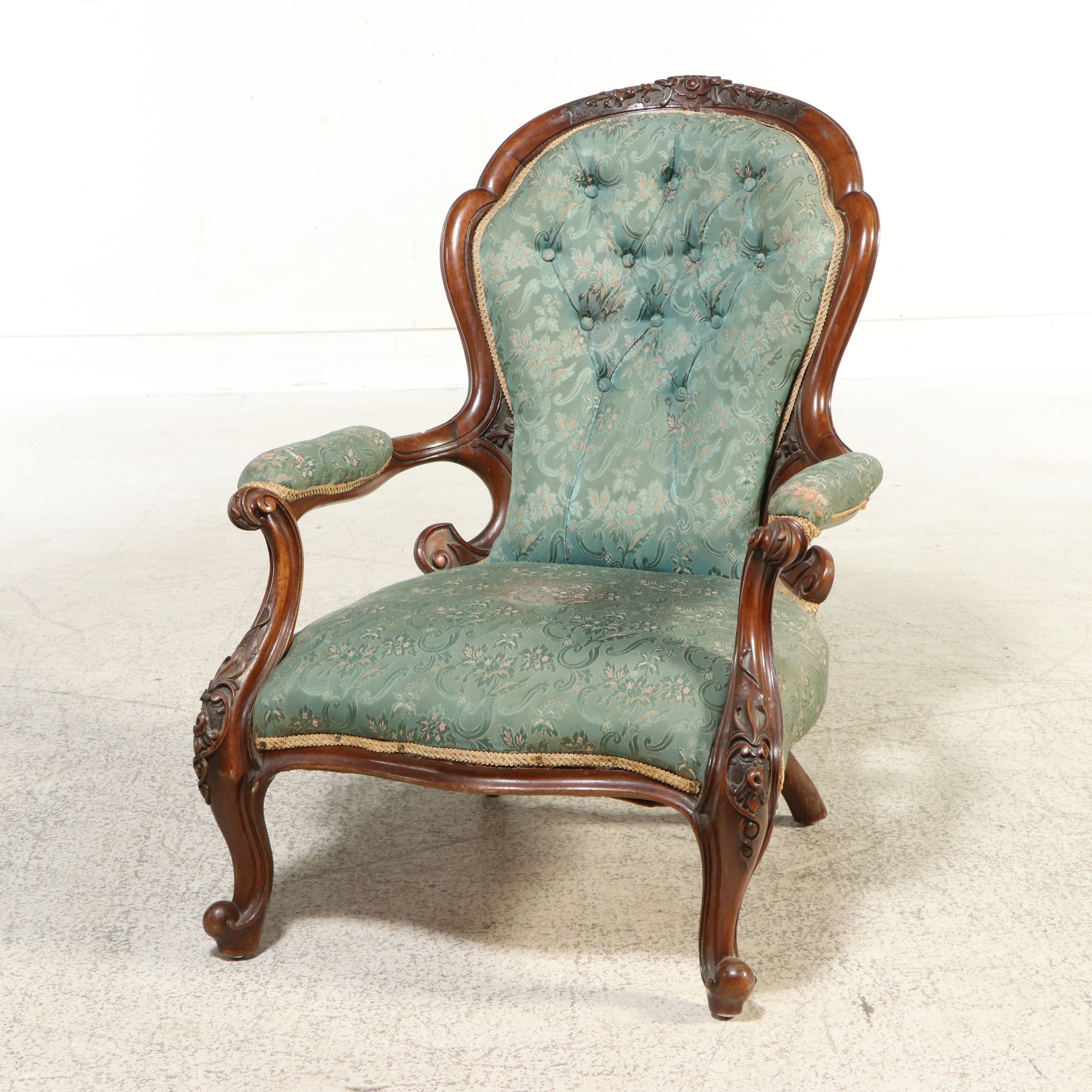 Victorian Rococo Revival Carved Walnut Gentlemen's Armchair, Mid-19th Century
