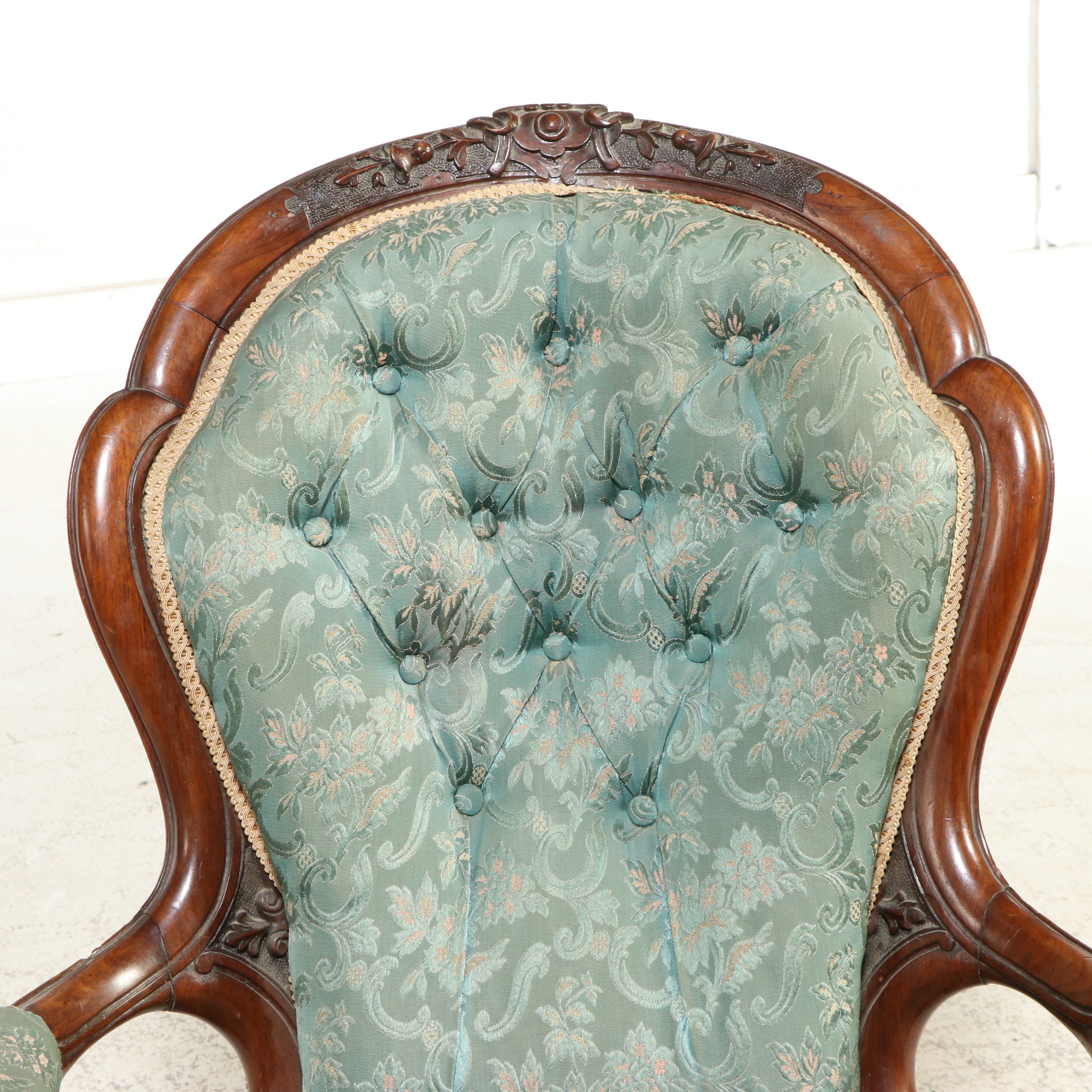 Victorian Rococo Revival Carved Walnut Gentlemen's Armchair, Mid-19th Century
