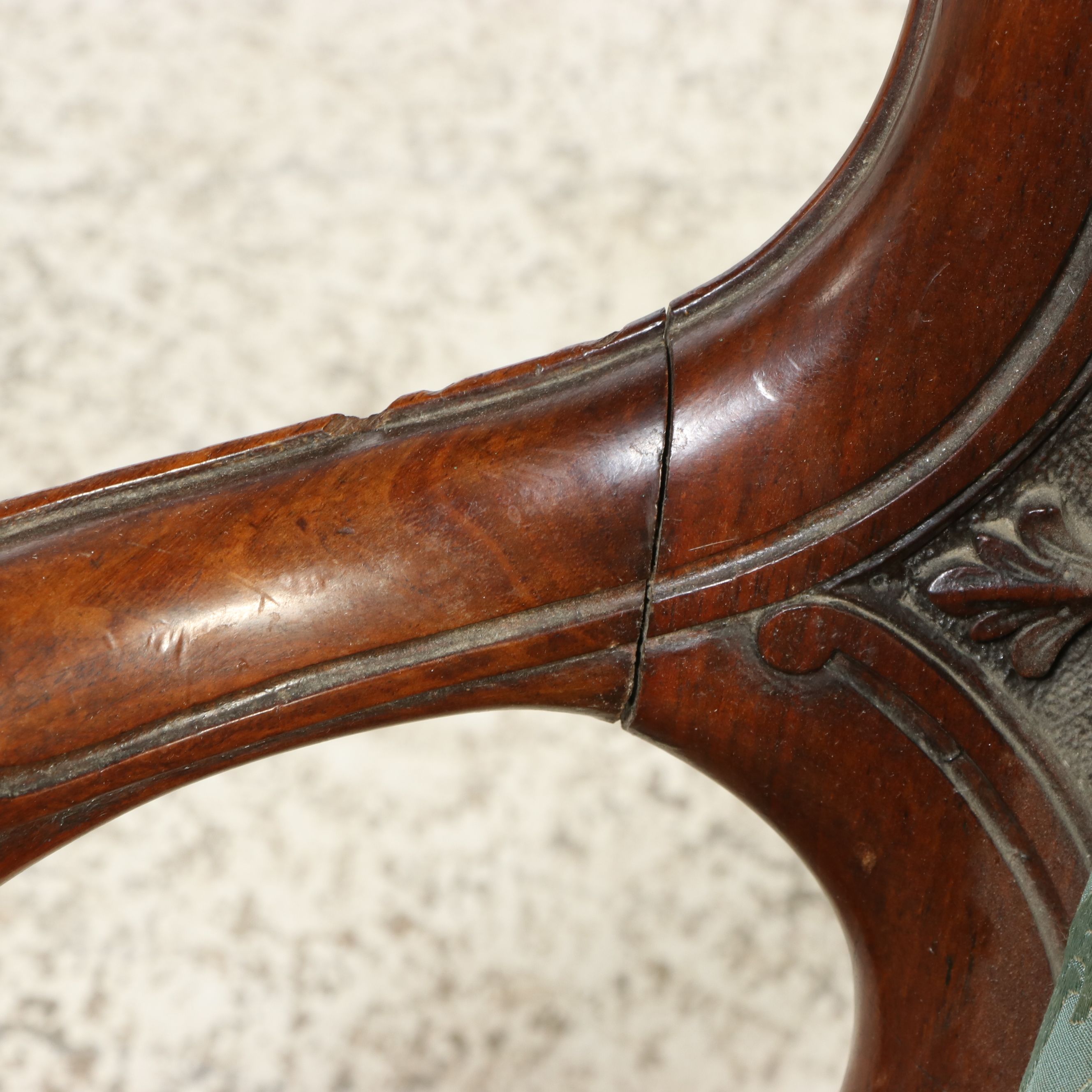 Victorian Rococo Revival Carved Walnut Gentlemen's Armchair, Mid-19th Century