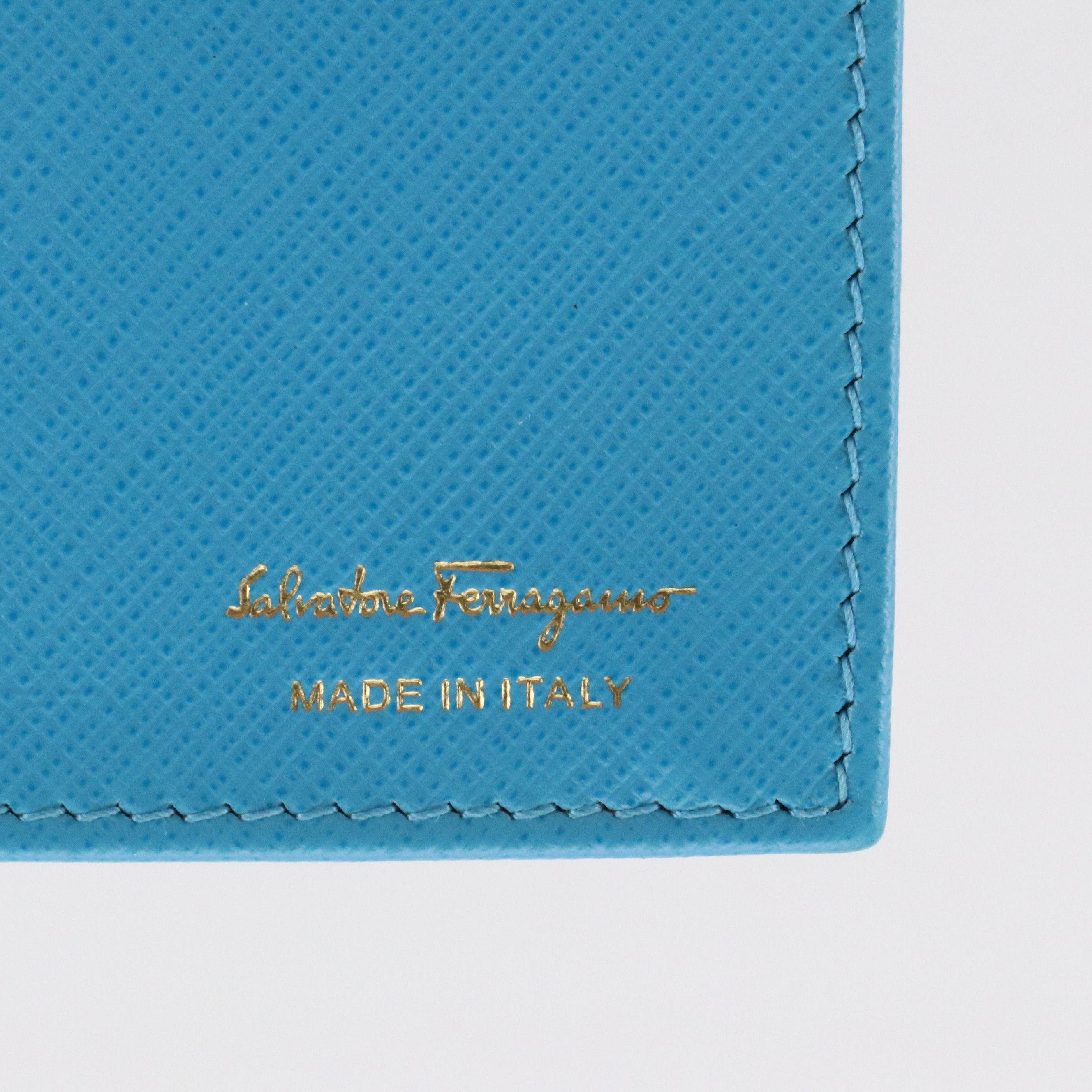Salvatore Ferragamo Vara Bow Crossbody Wallet on Chain in Blue Grained Leather