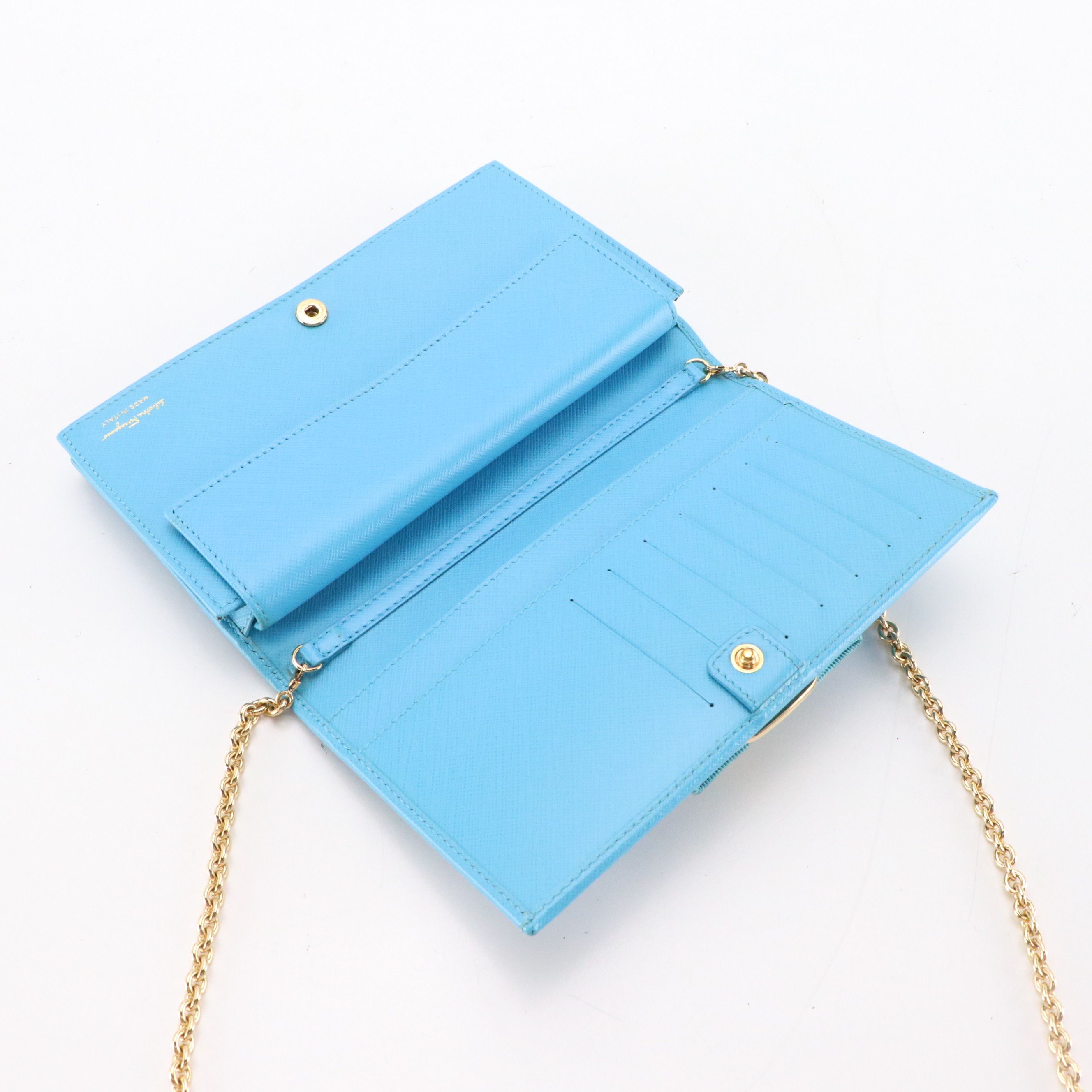 Salvatore Ferragamo Vara Bow Crossbody Wallet on Chain in Blue Grained Leather