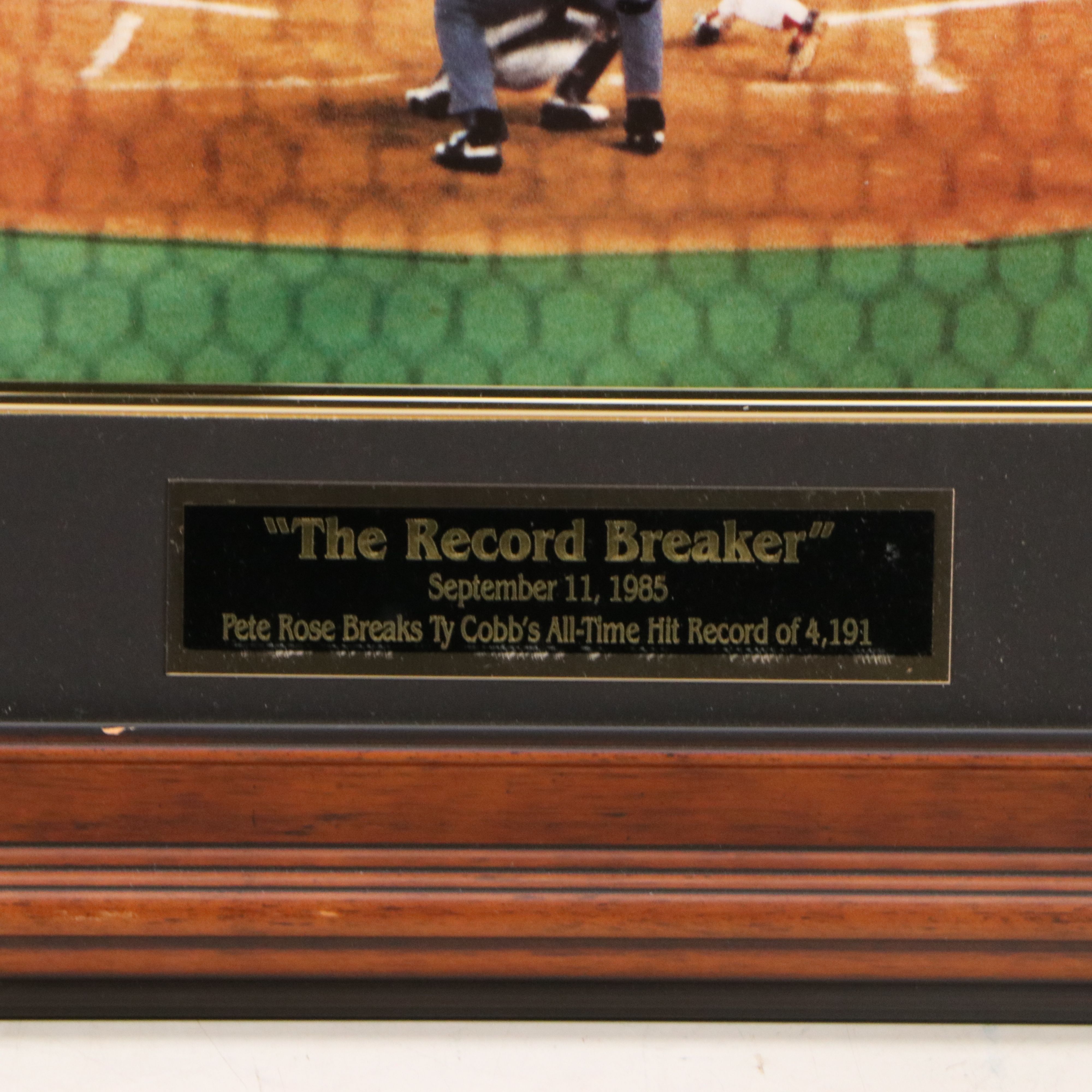 Pete Rose Signed Cincinnati Reds Record Breaking Hit Display