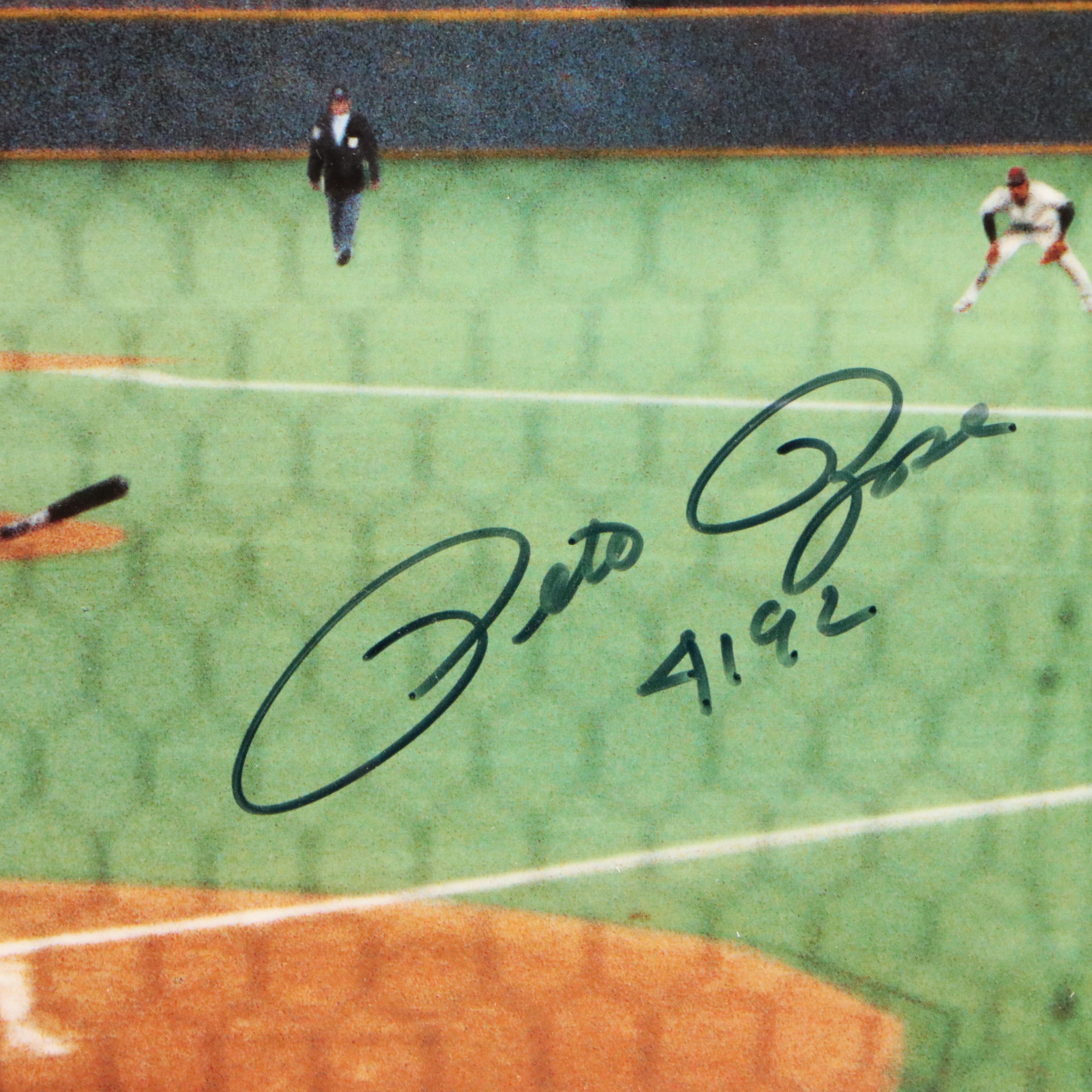 Pete Rose Signed Cincinnati Reds Record Breaking Hit Display