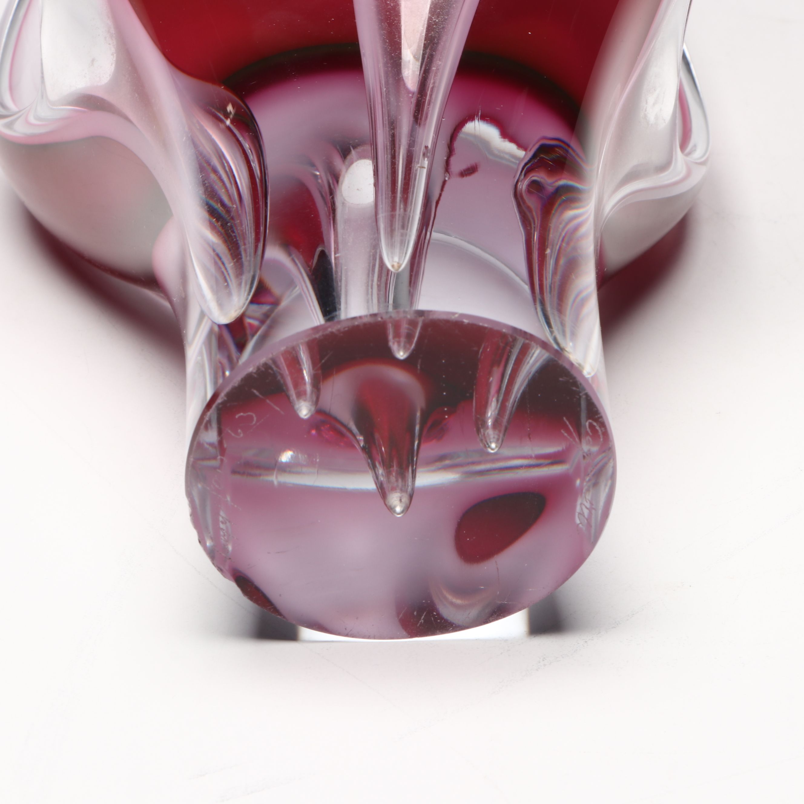 Paul Kedelv for Flygsfors "Coquille Fantasia" Art Glass Vase