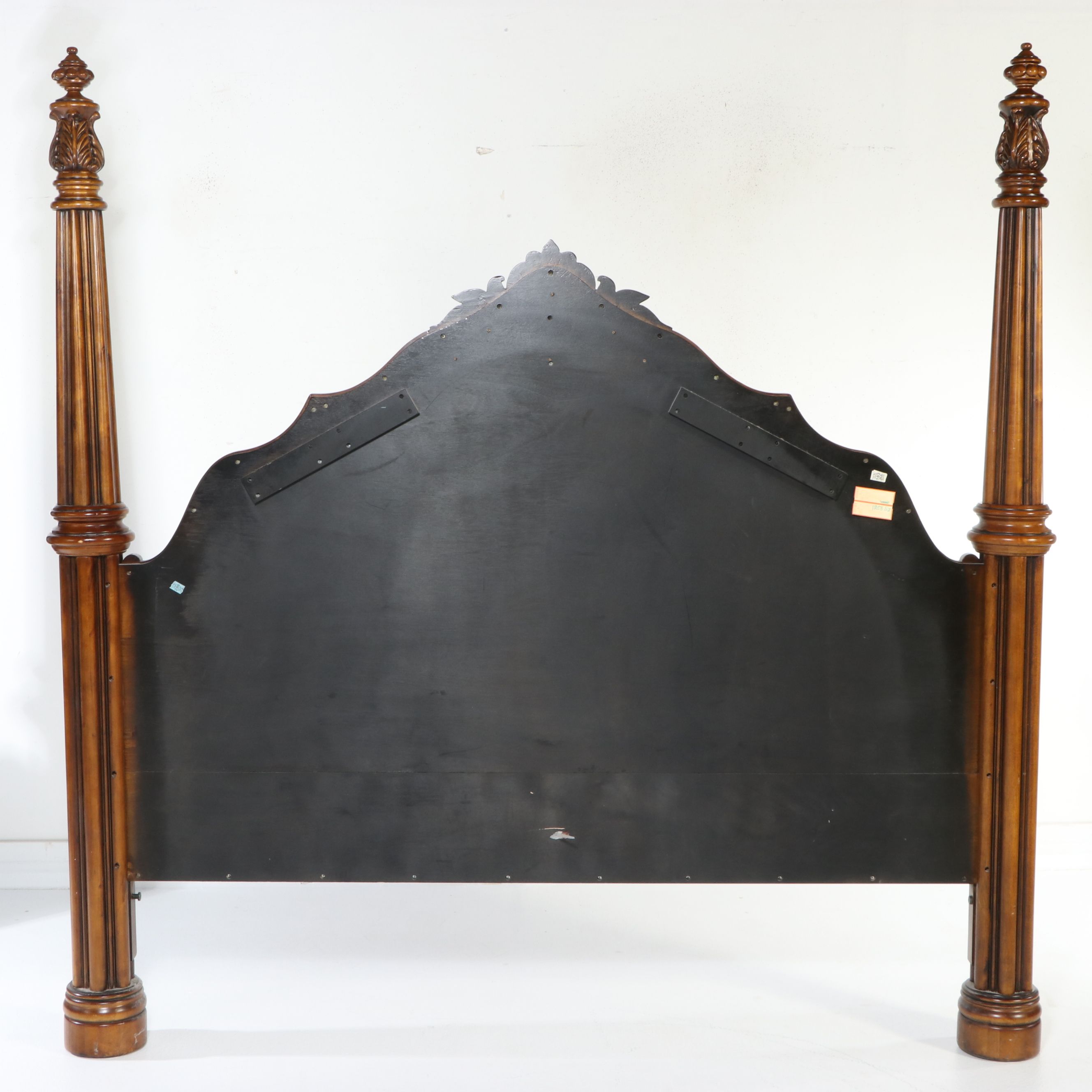 Pulaski Furniture Louis XV Style King Size Four Poster Bed