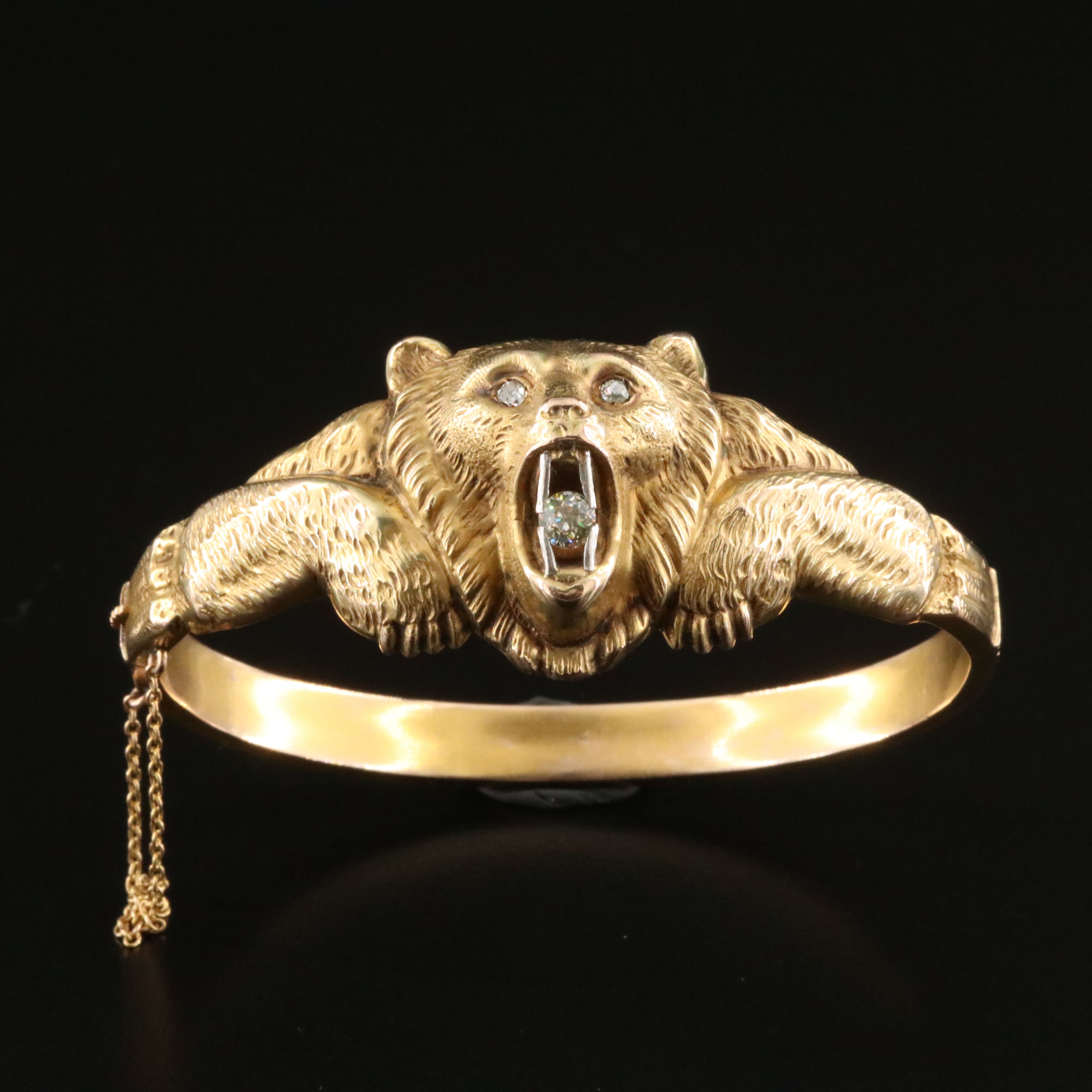 Vintage 10K 0.35 CTW Diamond Bear Bangle Bracelet