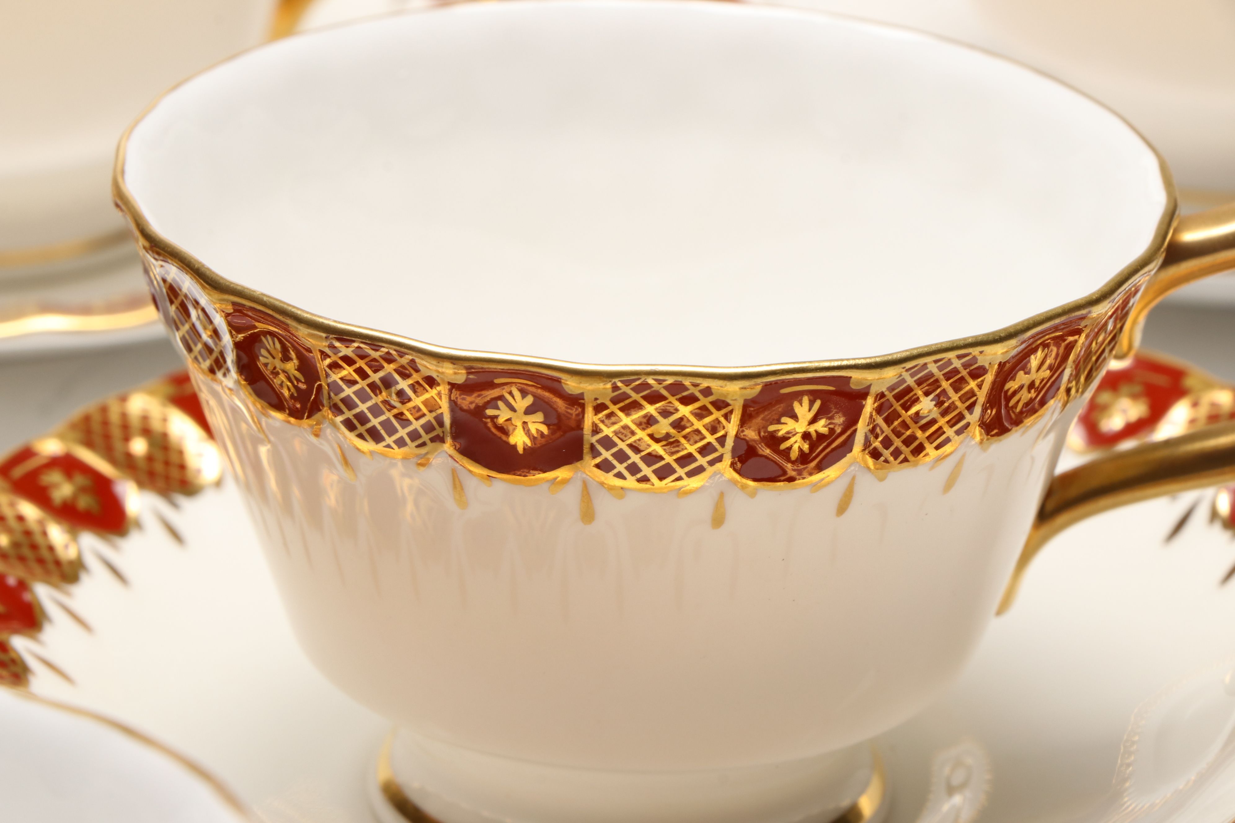 Royal Crown Derby "Heraldic Maroon" Bone China Salad Pates, Teacups and Saucers