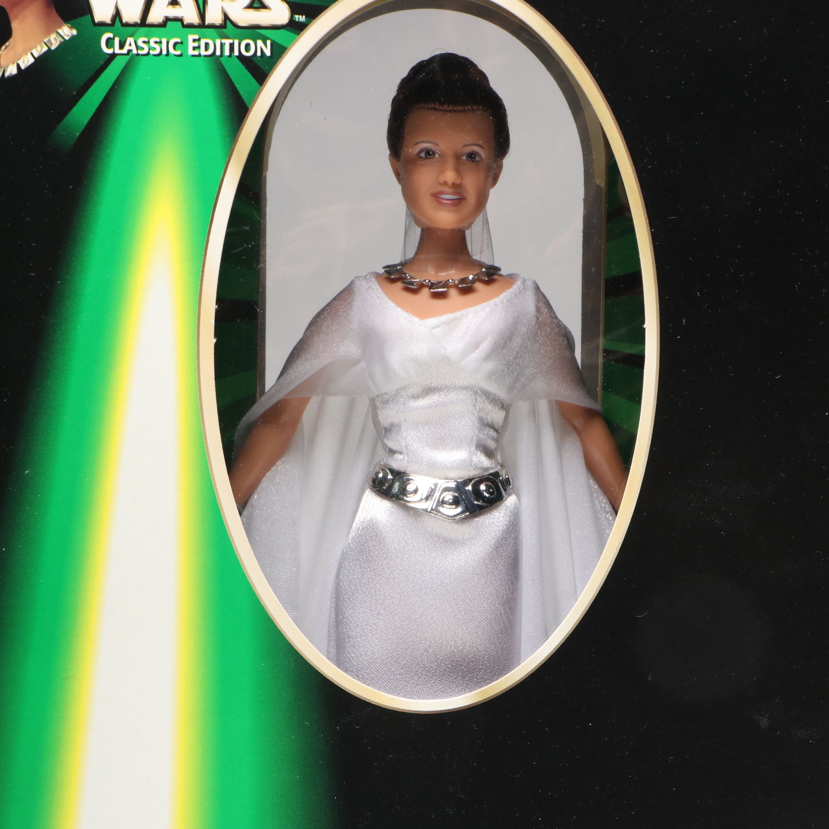 Star Wars "Princess Leia Organa & R2-D2," "Princess Leia Portrait" Figure