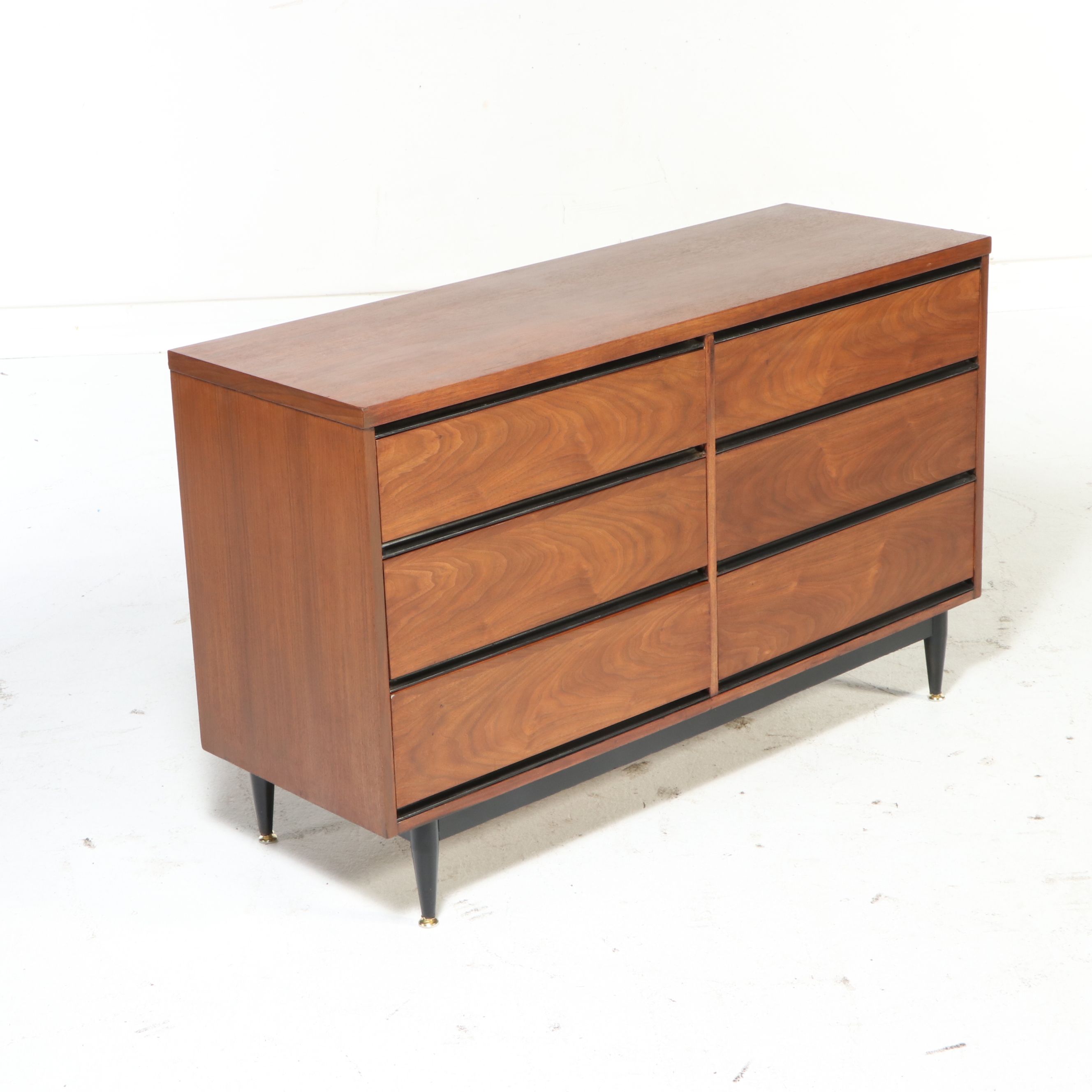 Mid Century Modern Walnut Six-Drawer Chest, Mid-20th Century