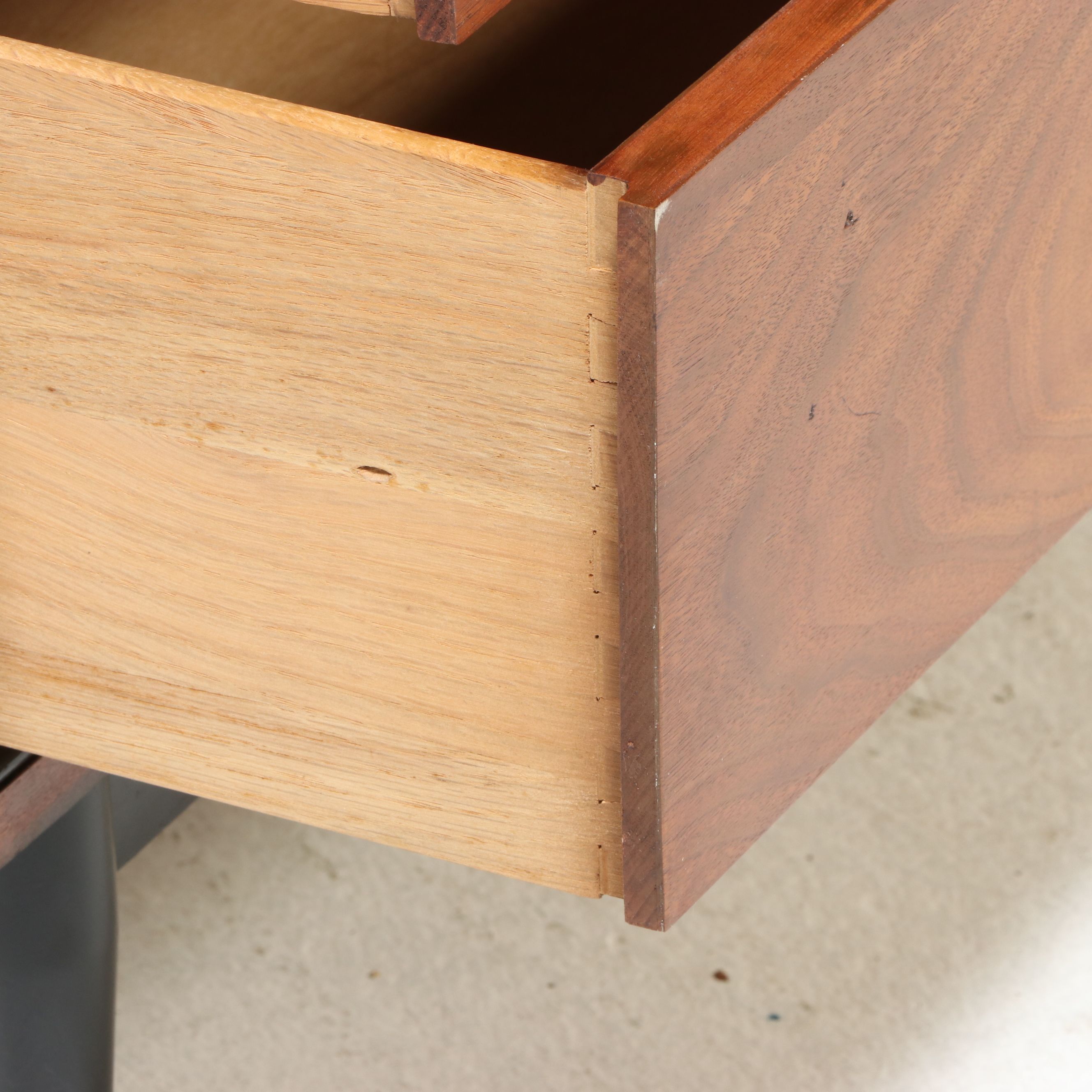 Mid Century Modern Walnut Six-Drawer Chest, Mid-20th Century