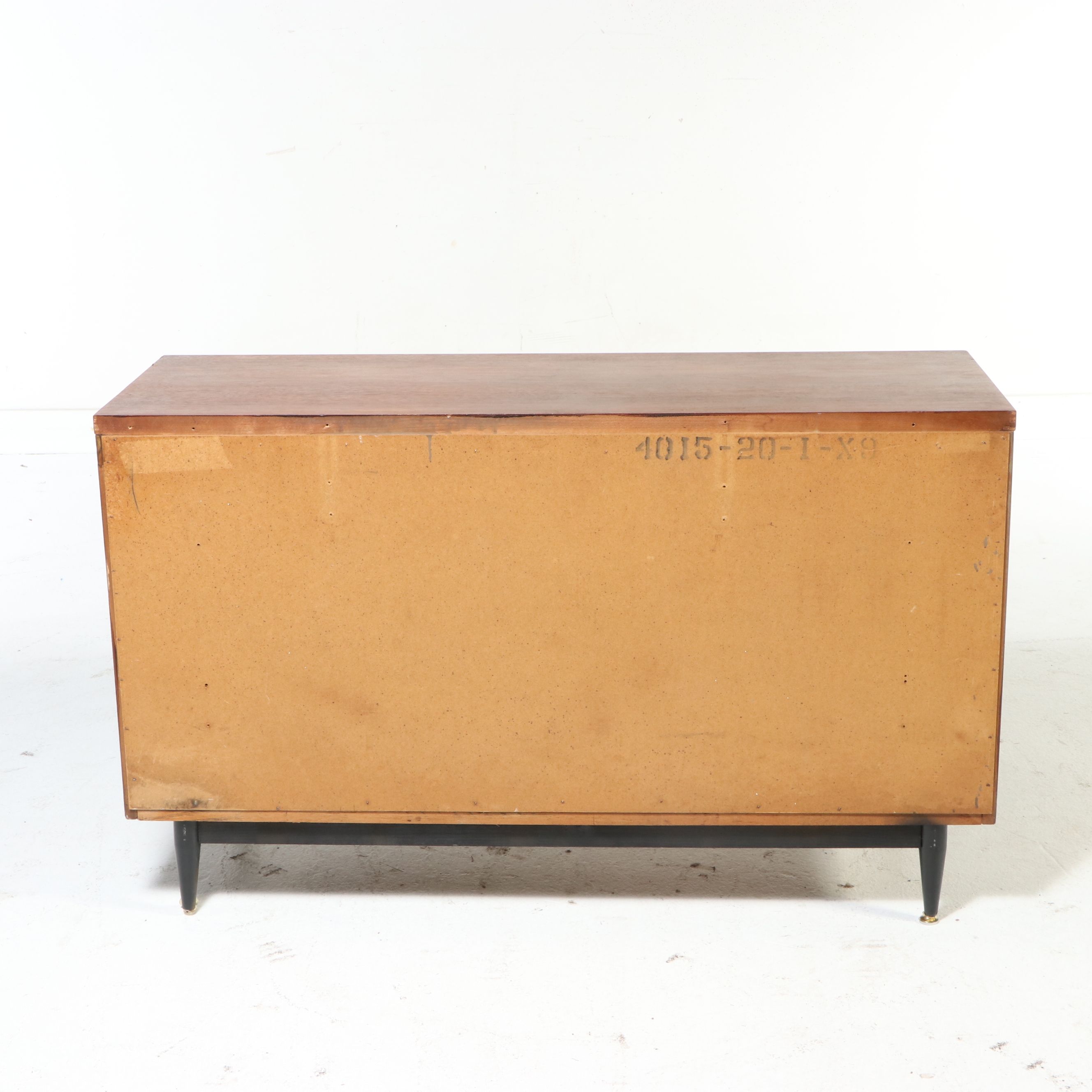 Mid Century Modern Walnut Six-Drawer Chest, Mid-20th Century