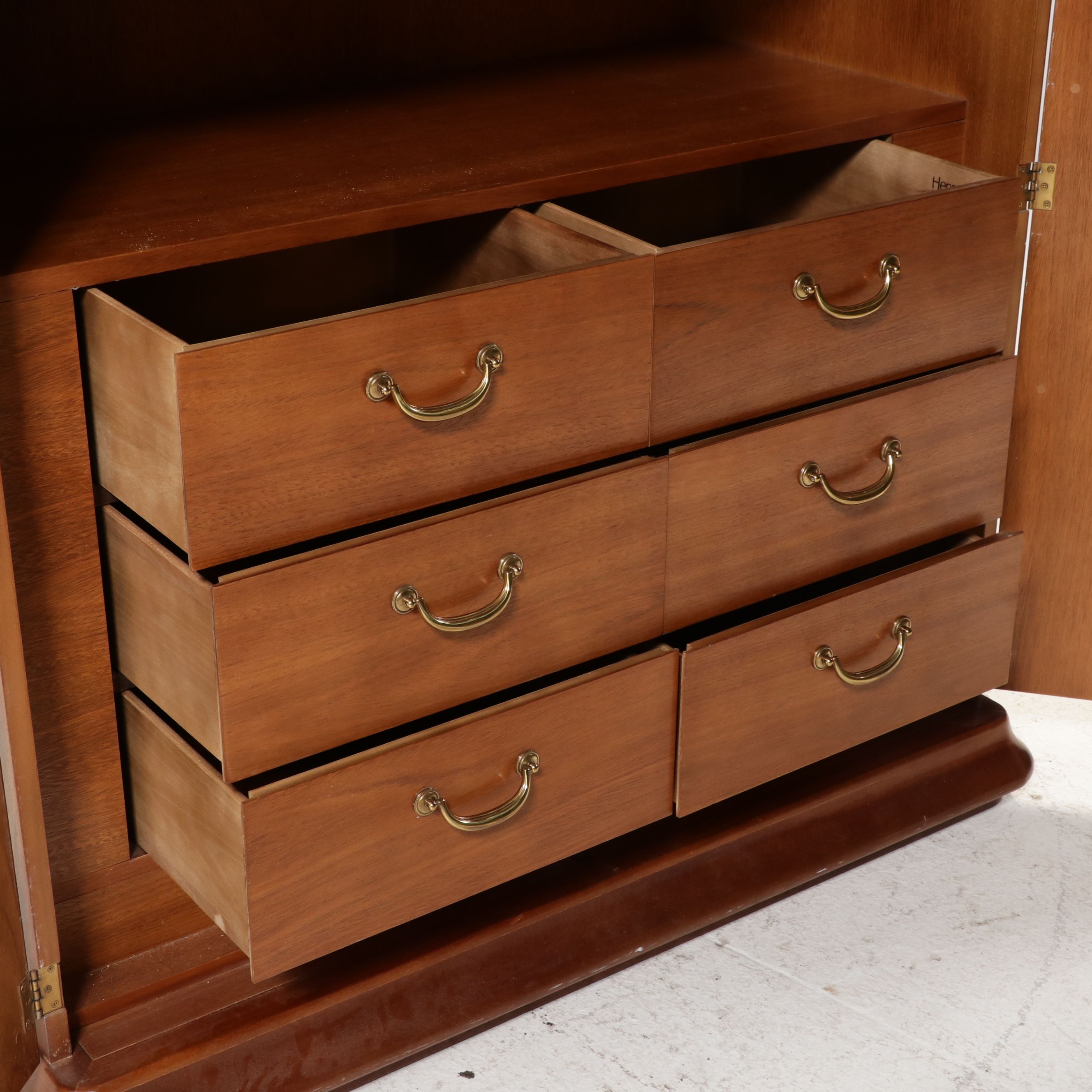 Henredon Burl Walnut Arched Entertainment Armoire, Late 20th Century