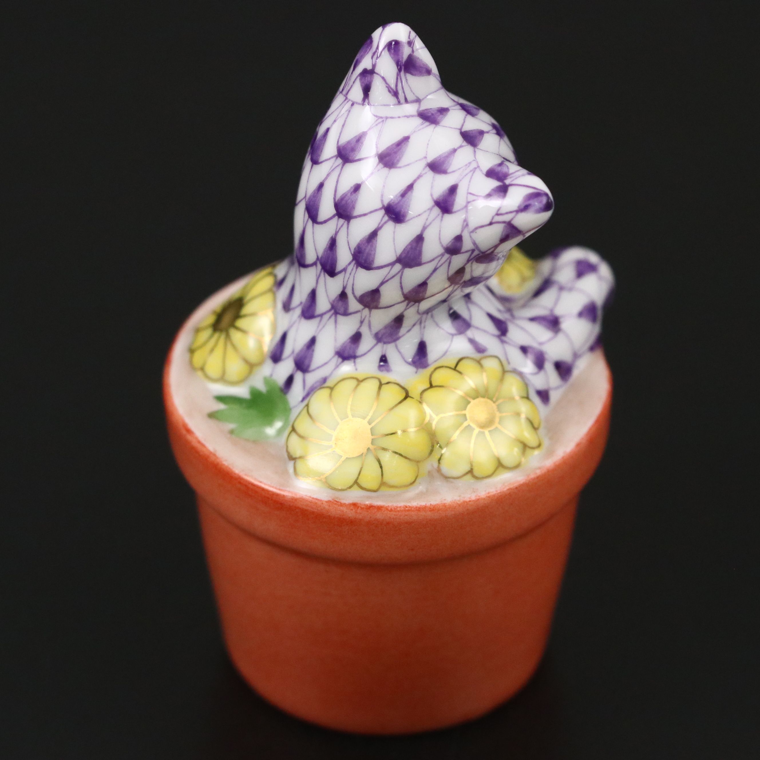 Herend Lilac Fishnet with Gold "Flower Pot Kitty" Porcelain Figurine