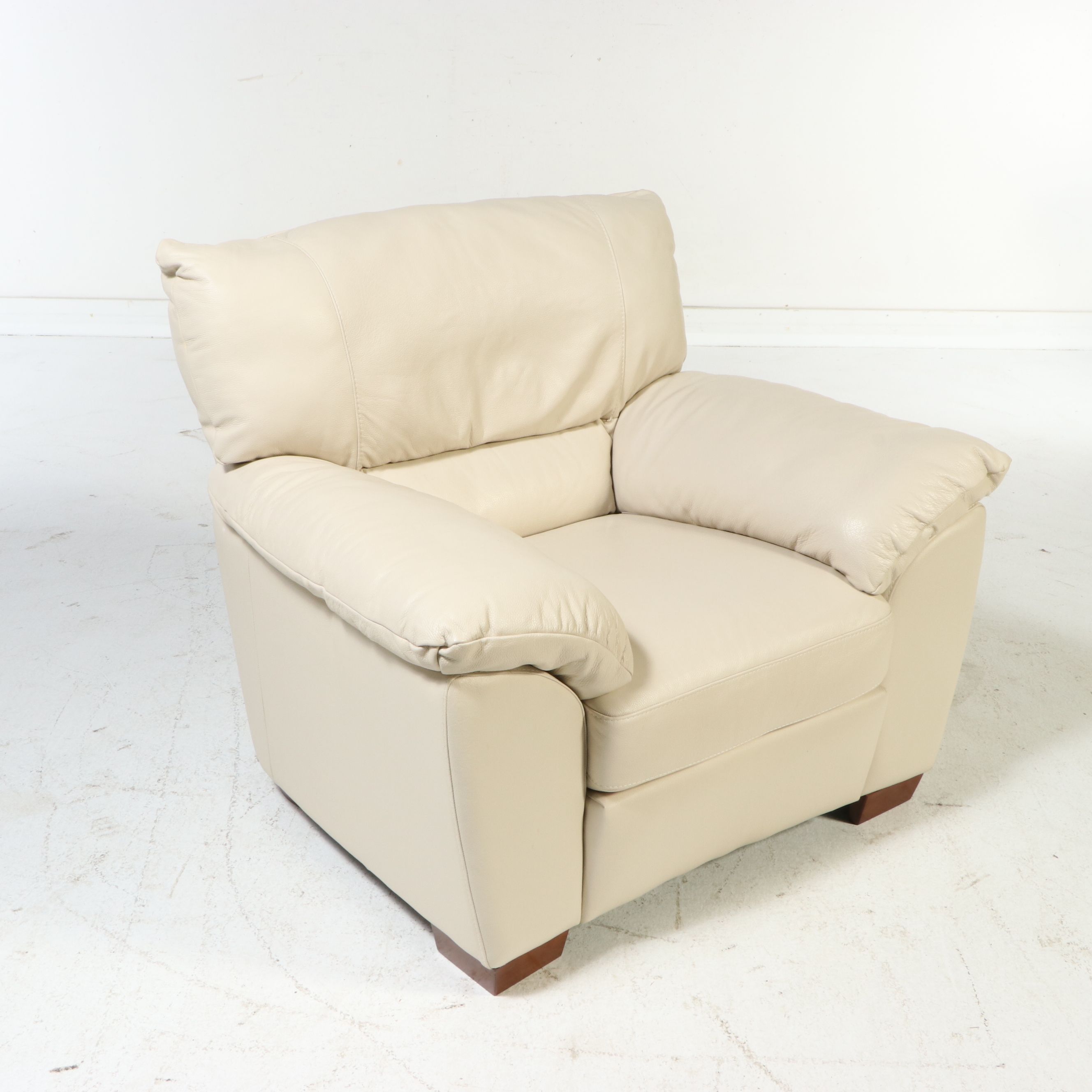 Pair of Natuzzi Editions Cream Top-Grain Leather Armchairs with Accent Pillows