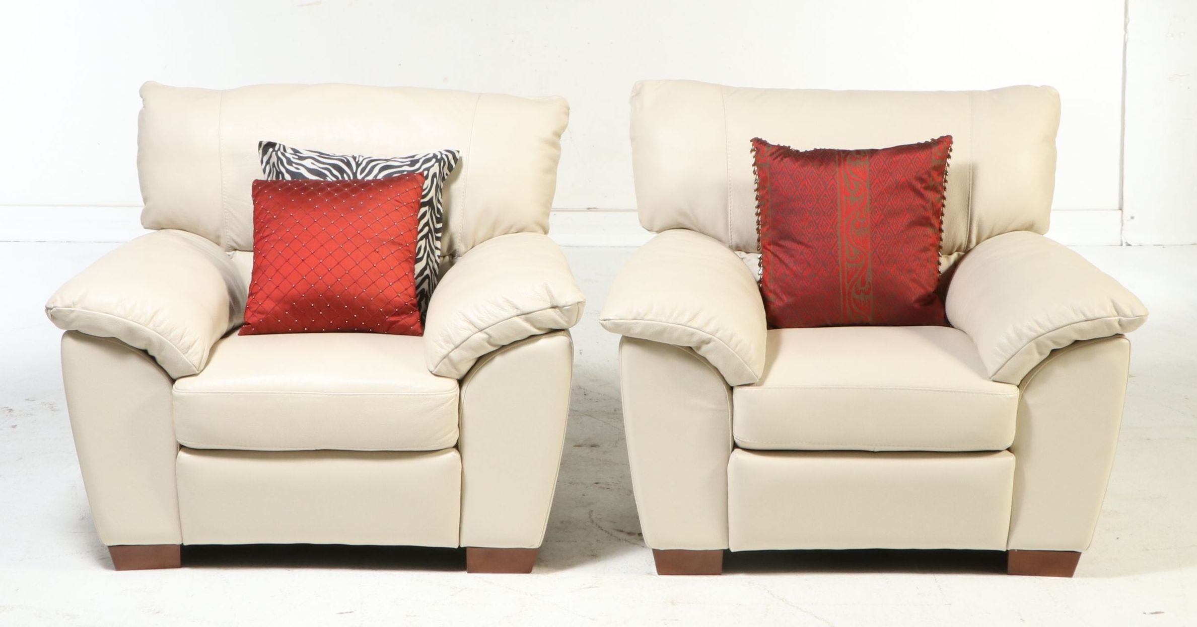 Pair of Natuzzi Editions Cream Top-Grain Leather Armchairs with Accent Pillows
