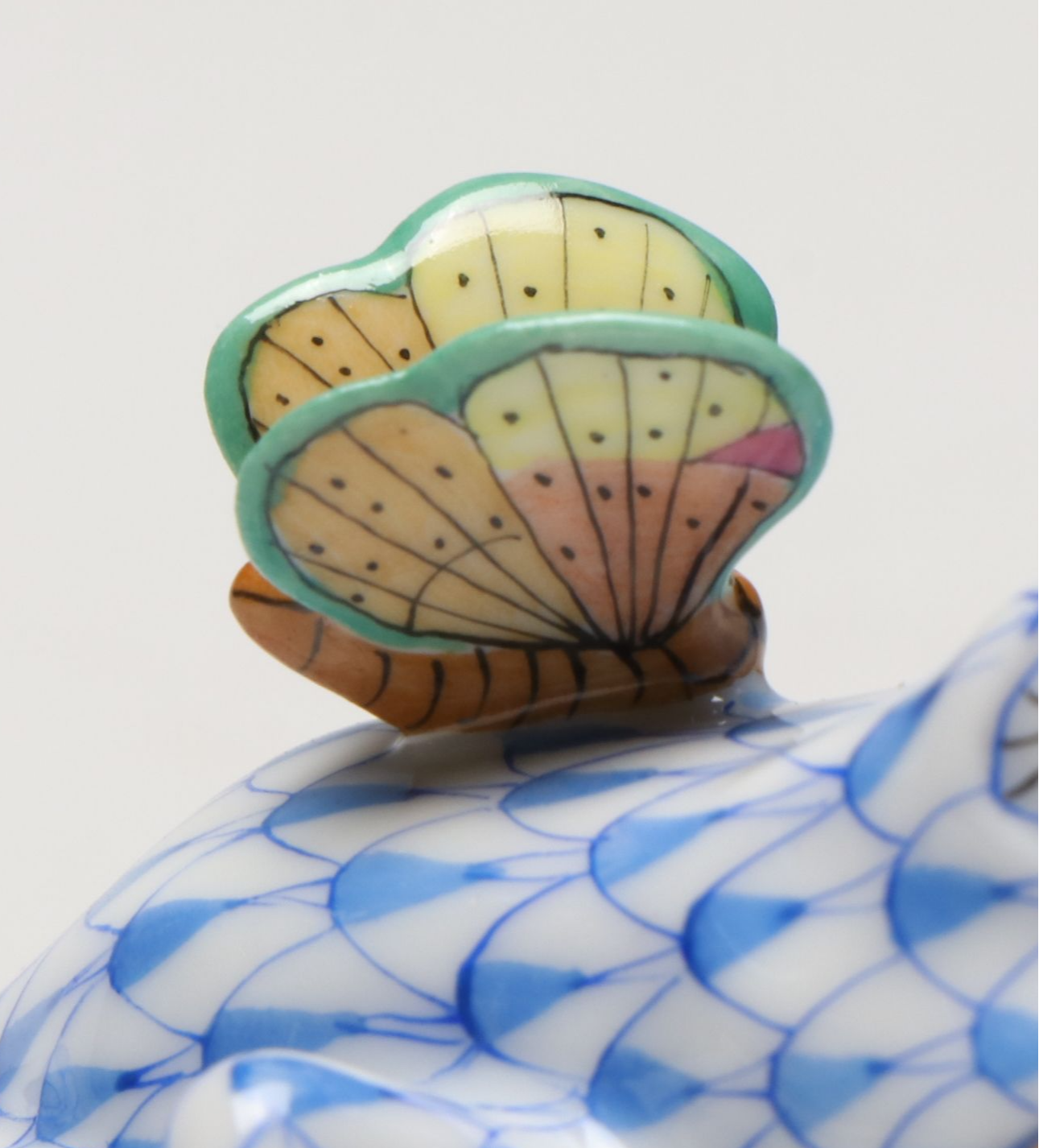Herend Blue Fishnet with Gold "Frog with Butterfly" Porcelain Figurine, 2009