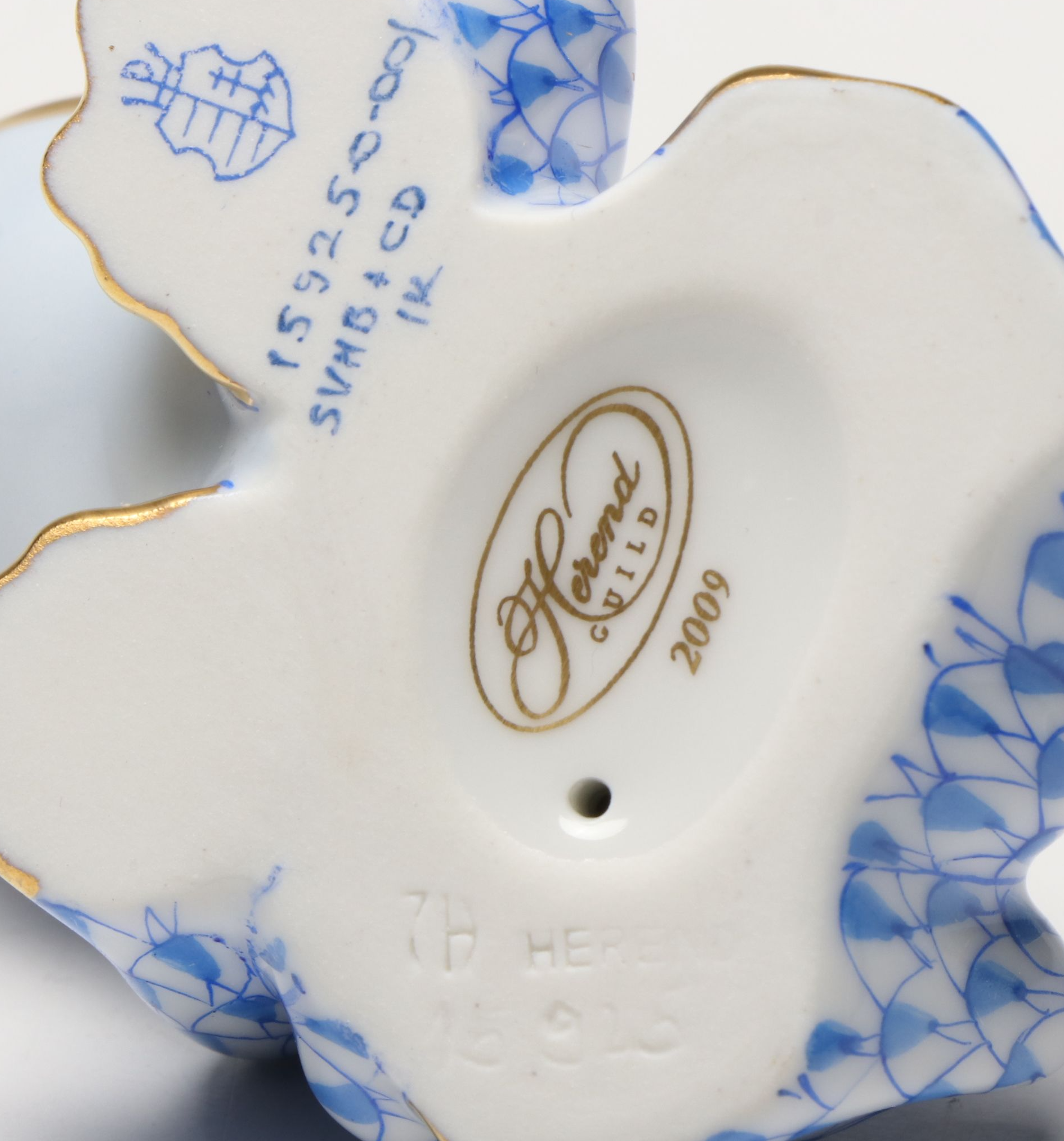 Herend Blue Fishnet with Gold "Frog with Butterfly" Porcelain Figurine, 2009