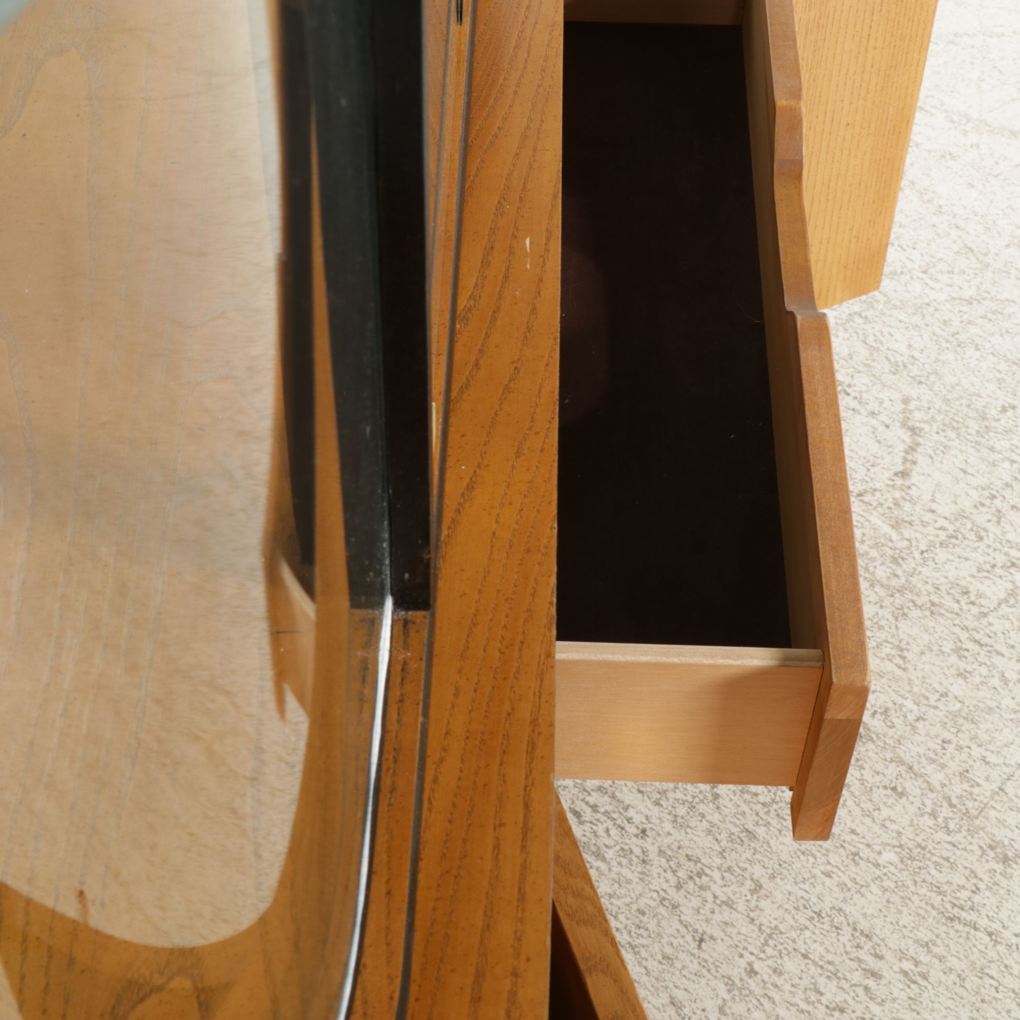 Singer Furniture "Kyoto" Japanism Ebonized and Burl Wood China Cabinet