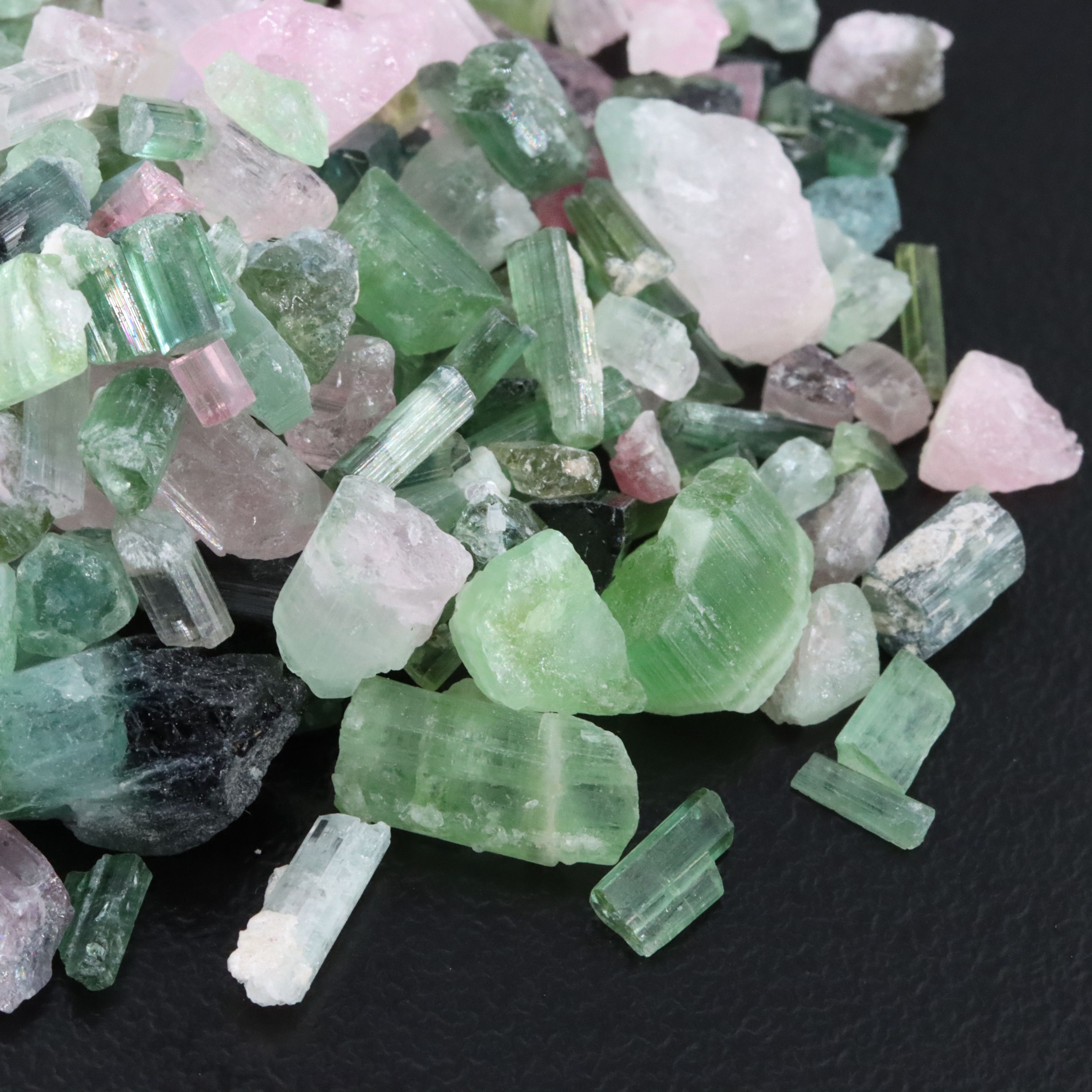 Loose 147.44 CTW Rough Tourmaline Lot