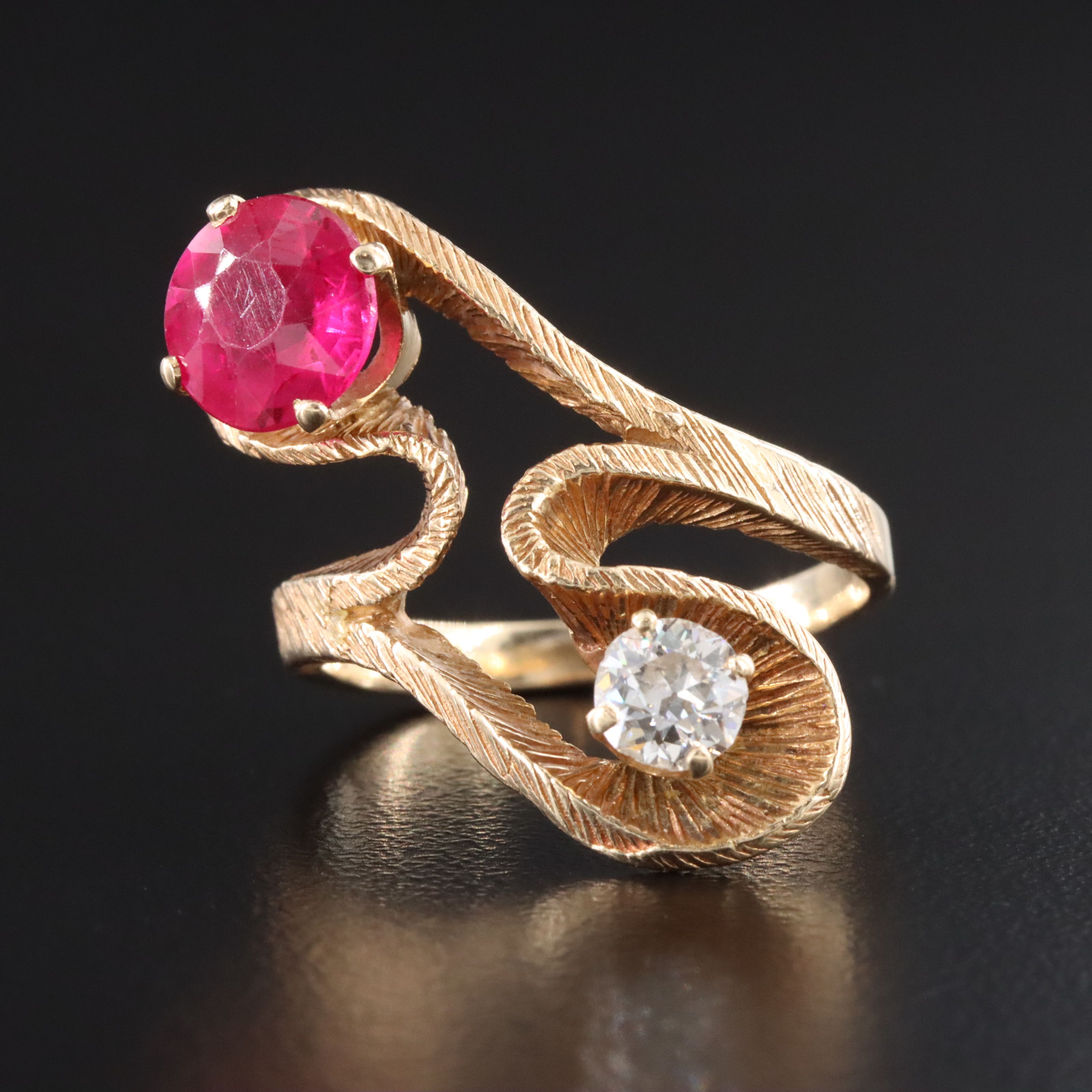 Vintage 14K Ruby and Diamond Ribbon Ring