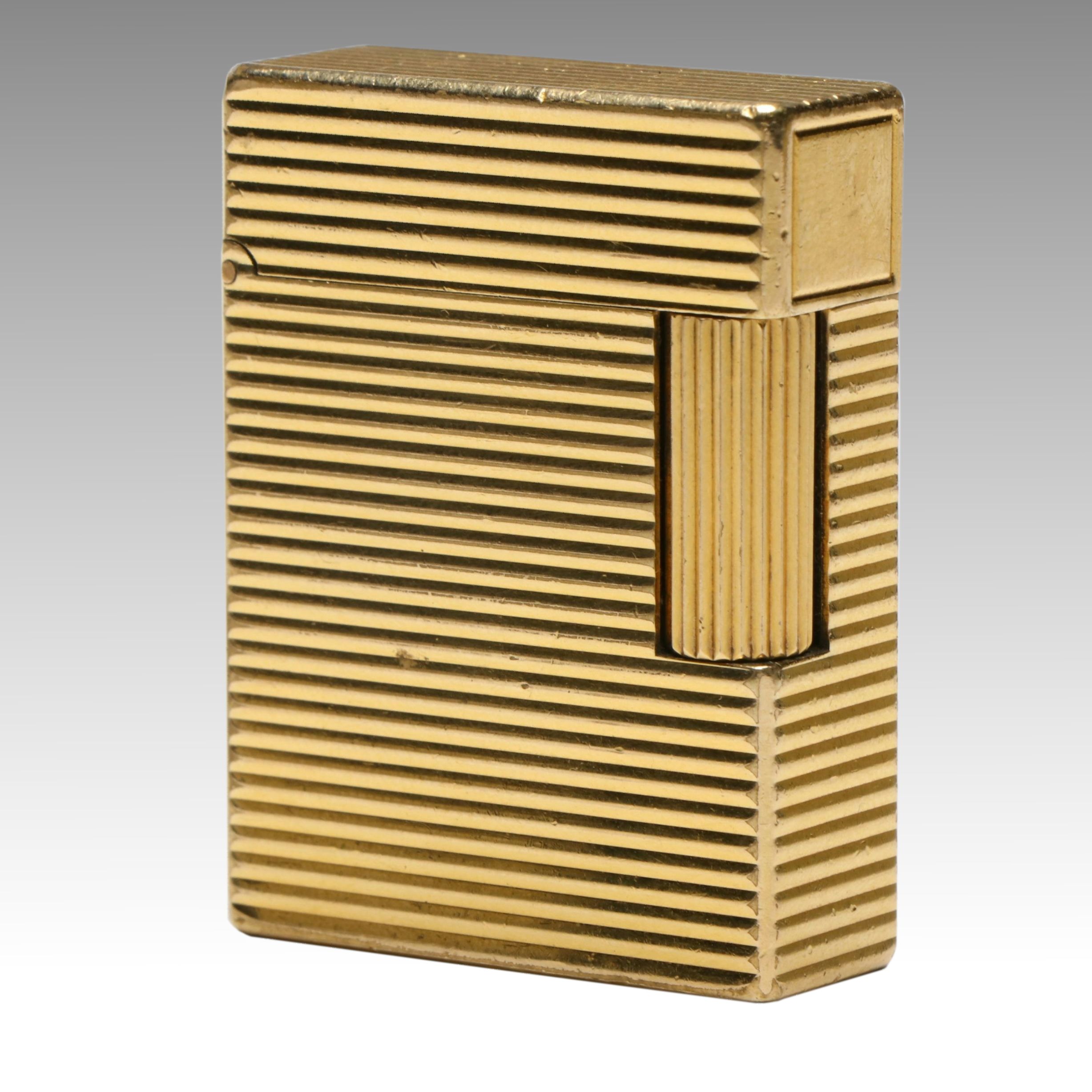 S.T. Dupont Gold Finish Ribbed Lighter