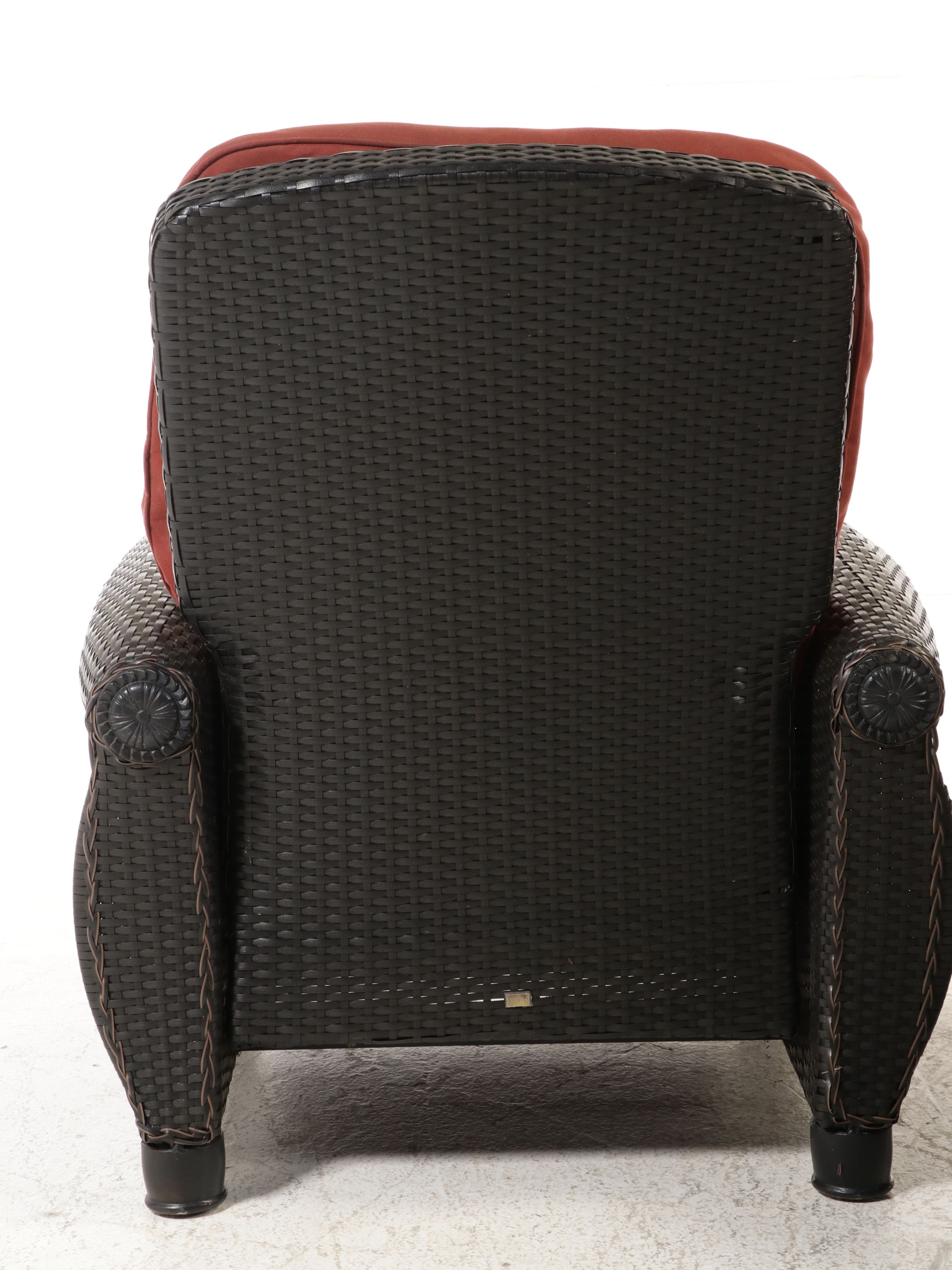 Pair of La-Z-Boy Outdoor All-Weather Resin Wicker Reclining Lounge Chairs
