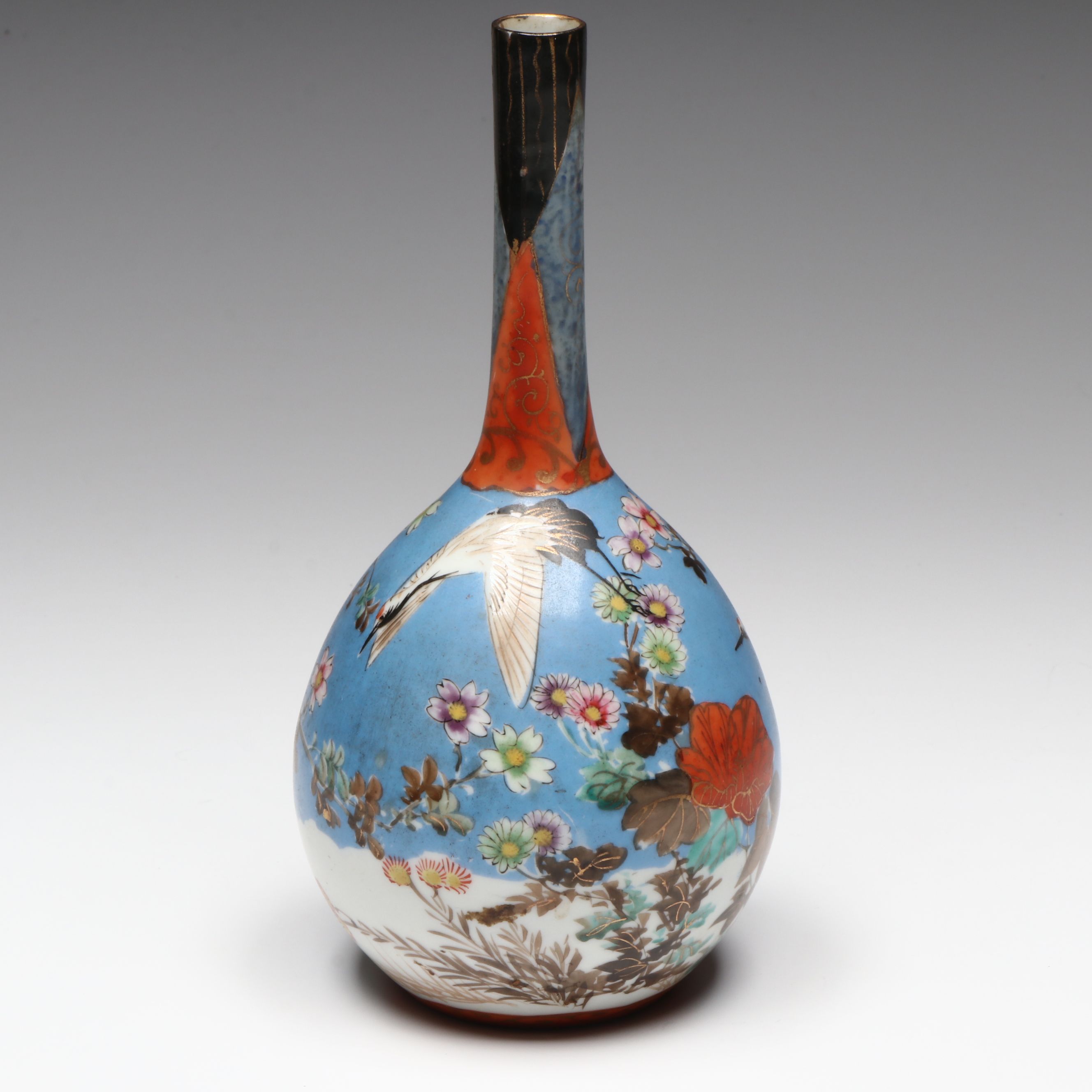 Japanese Meiji Period Kutani Crane Porcelain Vase