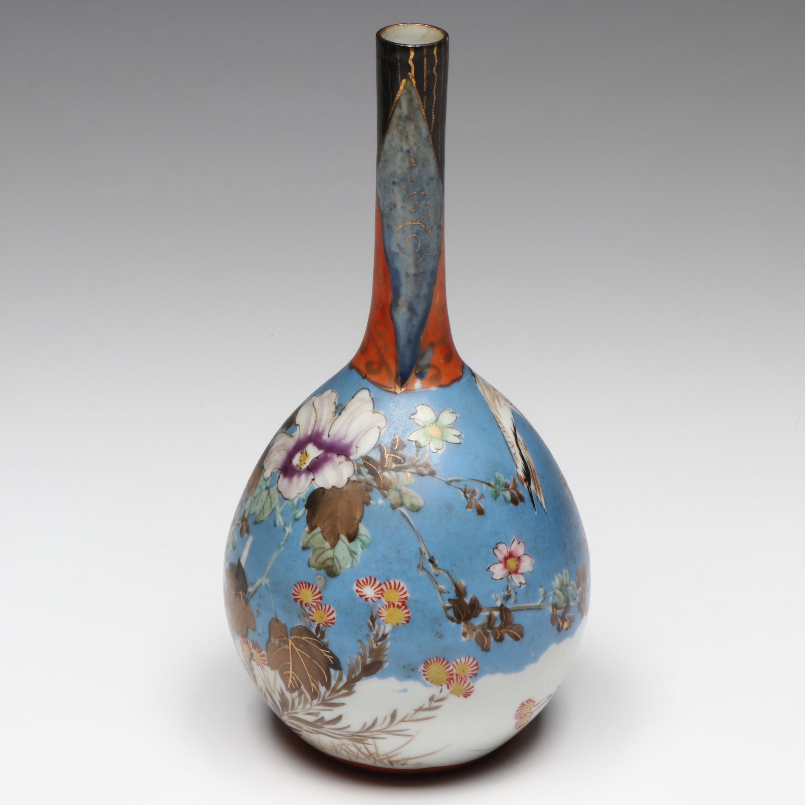 Japanese Meiji Period Kutani Crane Porcelain Vase